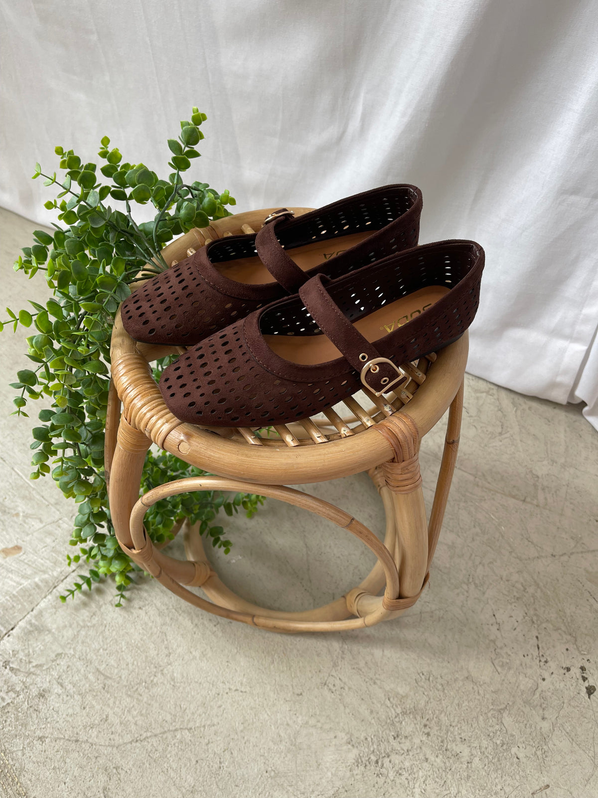 Soda Sheila Mocha Flat Shoe-Sandals-soda-The Silo Boutique, Women's Fashion Boutique Located in Warren and Grand Forks North Dakota