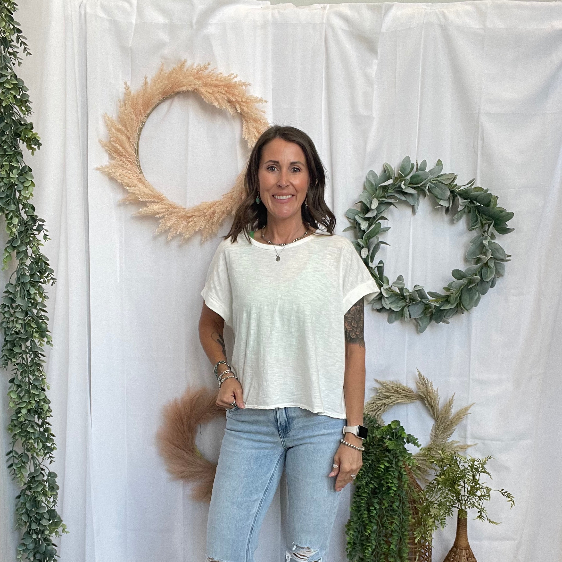Vervet York Distressed Flare Jeans-Jeans-vervet-The Silo Boutique, Women's Fashion Boutique Located in Warren and Grand Forks North Dakota