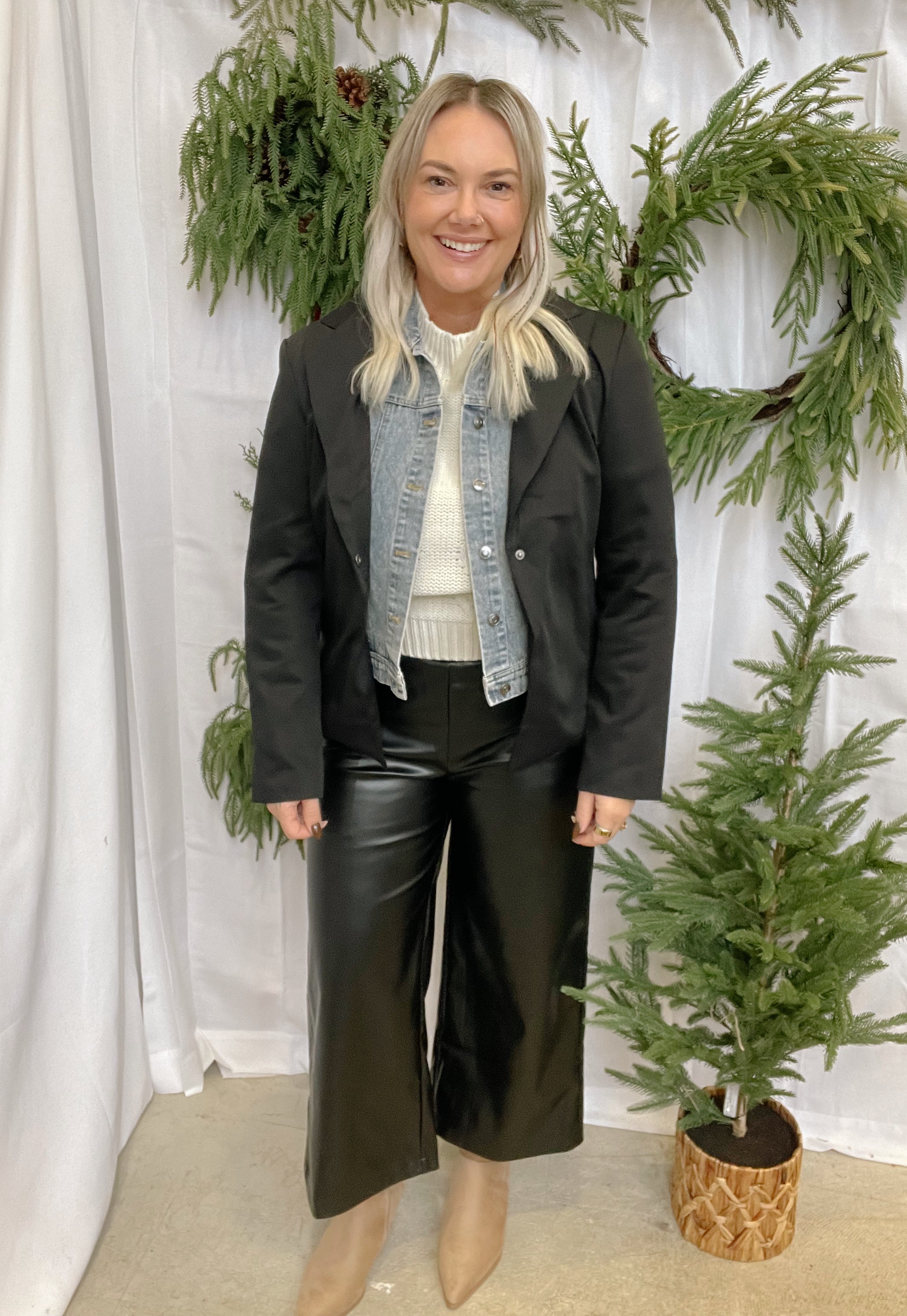 Elan Blazer Mixed Media Blazer-Blazers-elan-The Silo Boutique, Women's Fashion Boutique Located in Warren and Grand Forks North Dakota