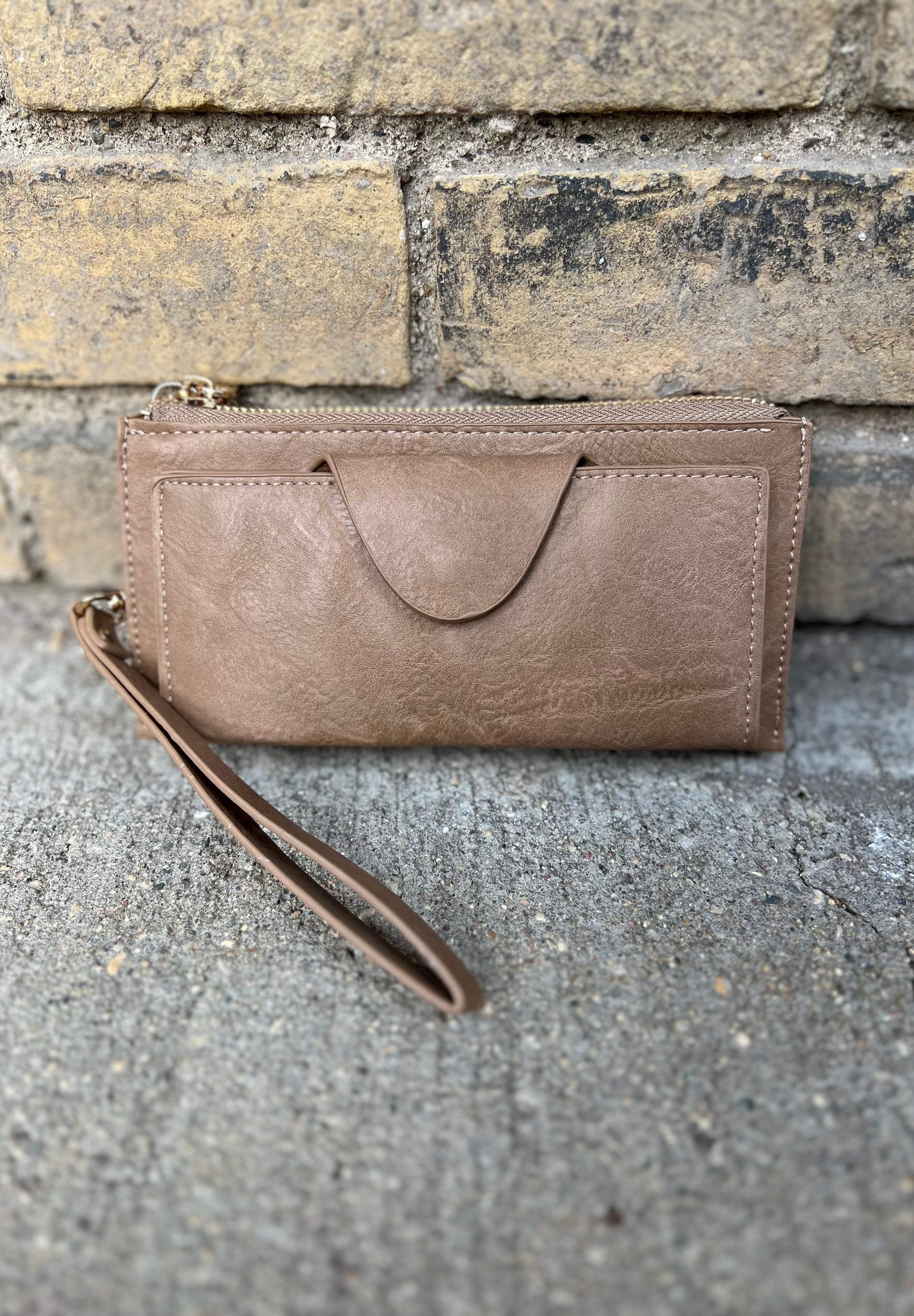 Kyla RFID Wallet w/ Snap Closure-Wallets-Jen and Co-The Silo Boutique, Women's Fashion Boutique Located in Warren and Grand Forks North Dakota