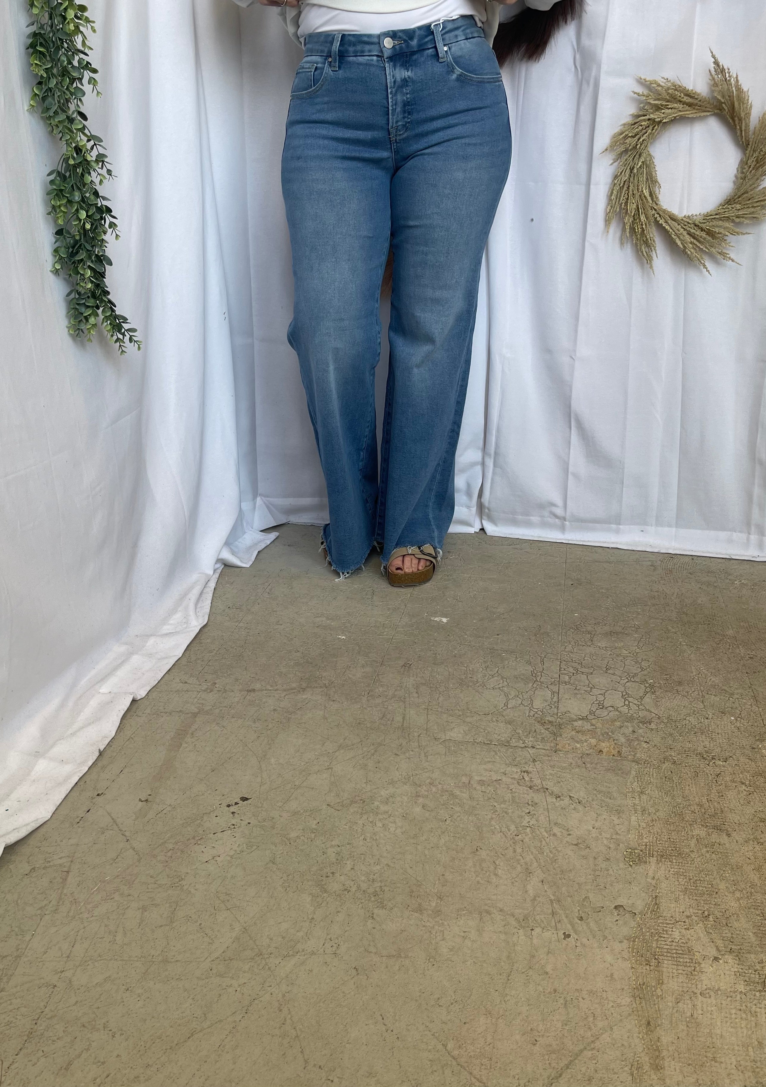 Risen Cindy Wide Leg Jeans-Jeans-risen-The Silo Boutique, Women's Fashion Boutique Located in Warren and Grand Forks North Dakota