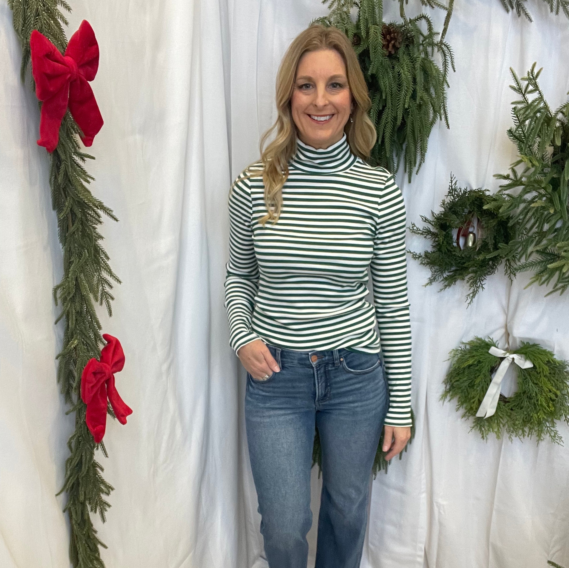 Risen Crop Medium Wash Jeans-Final Sale-Jeans-risen-The Silo Boutique, Women's Fashion Boutique Located in Warren and Grand Forks North Dakota