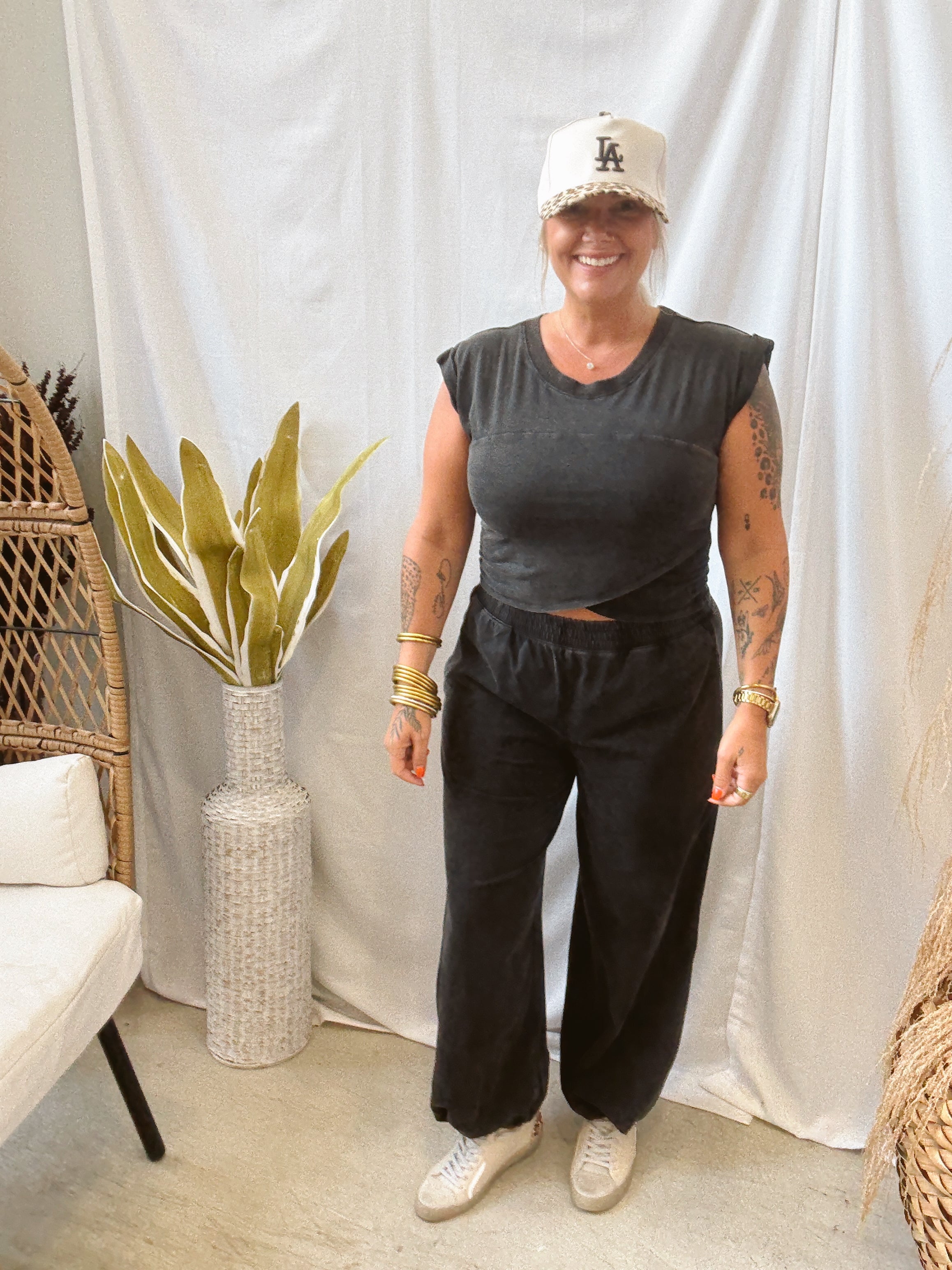 Feeling Free Set-Black-Outfit Sets-eesome-The Silo Boutique, Women's Fashion Boutique Located in Warren and Grand Forks North Dakota