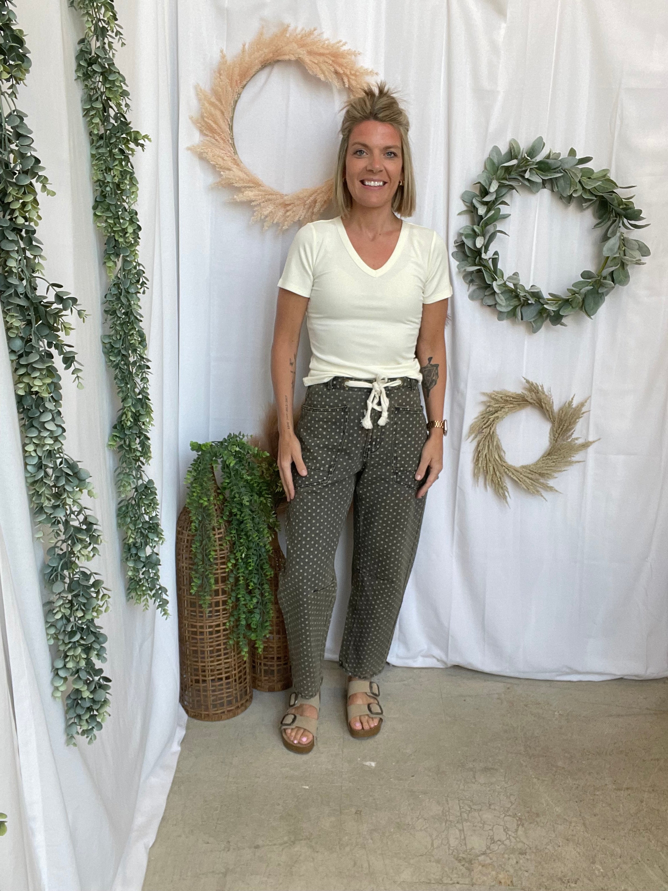 Muse Polka Dot Barrel Jeans-Jeans-miou muse-The Silo Boutique, Women's Fashion Boutique Located in Warren and Grand Forks North Dakota