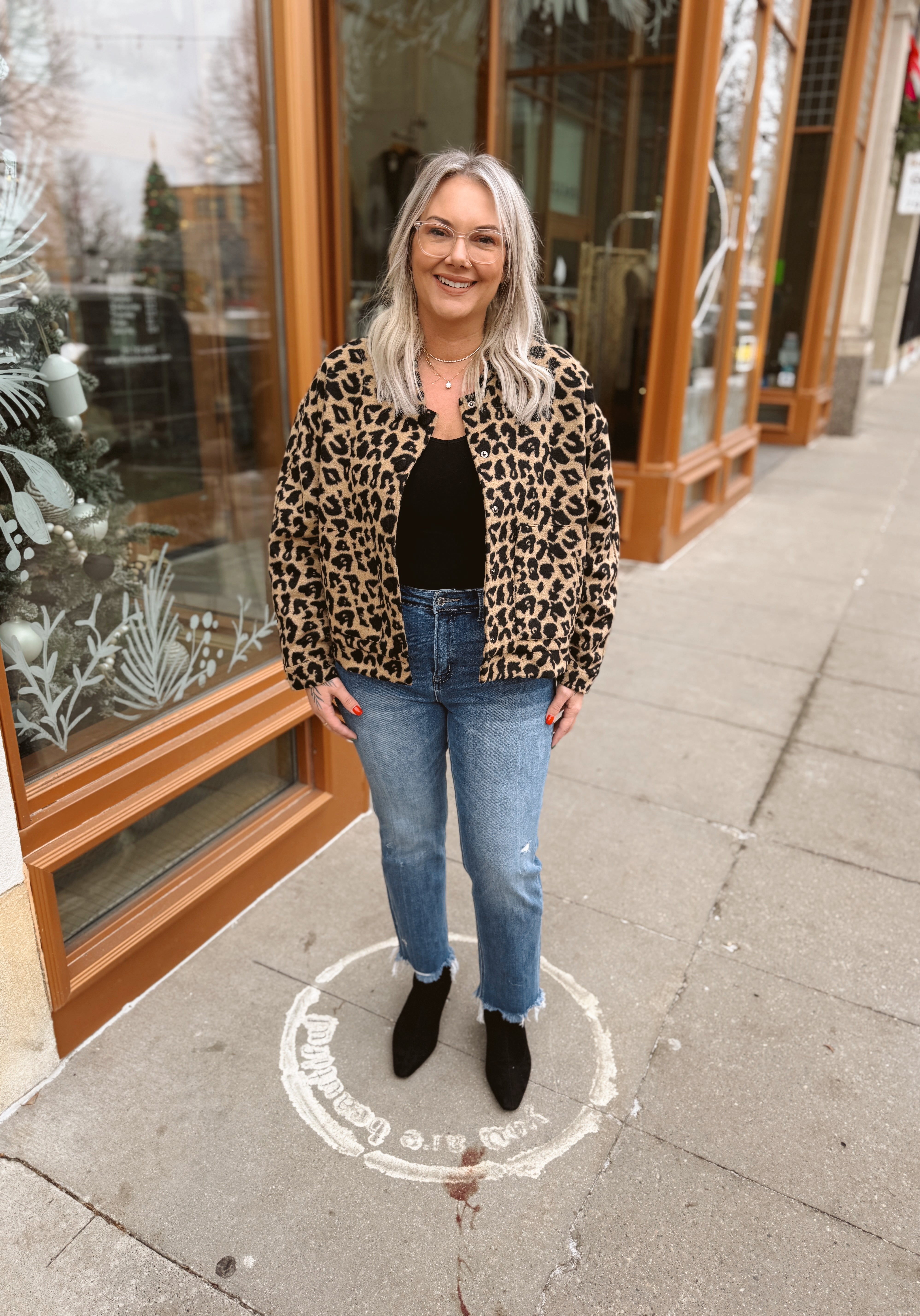 Vervet River Lagan Straight Jeans-Final Sale-Jeans-vervet-The Silo Boutique, Women's Fashion Boutique Located in Warren and Grand Forks North Dakota