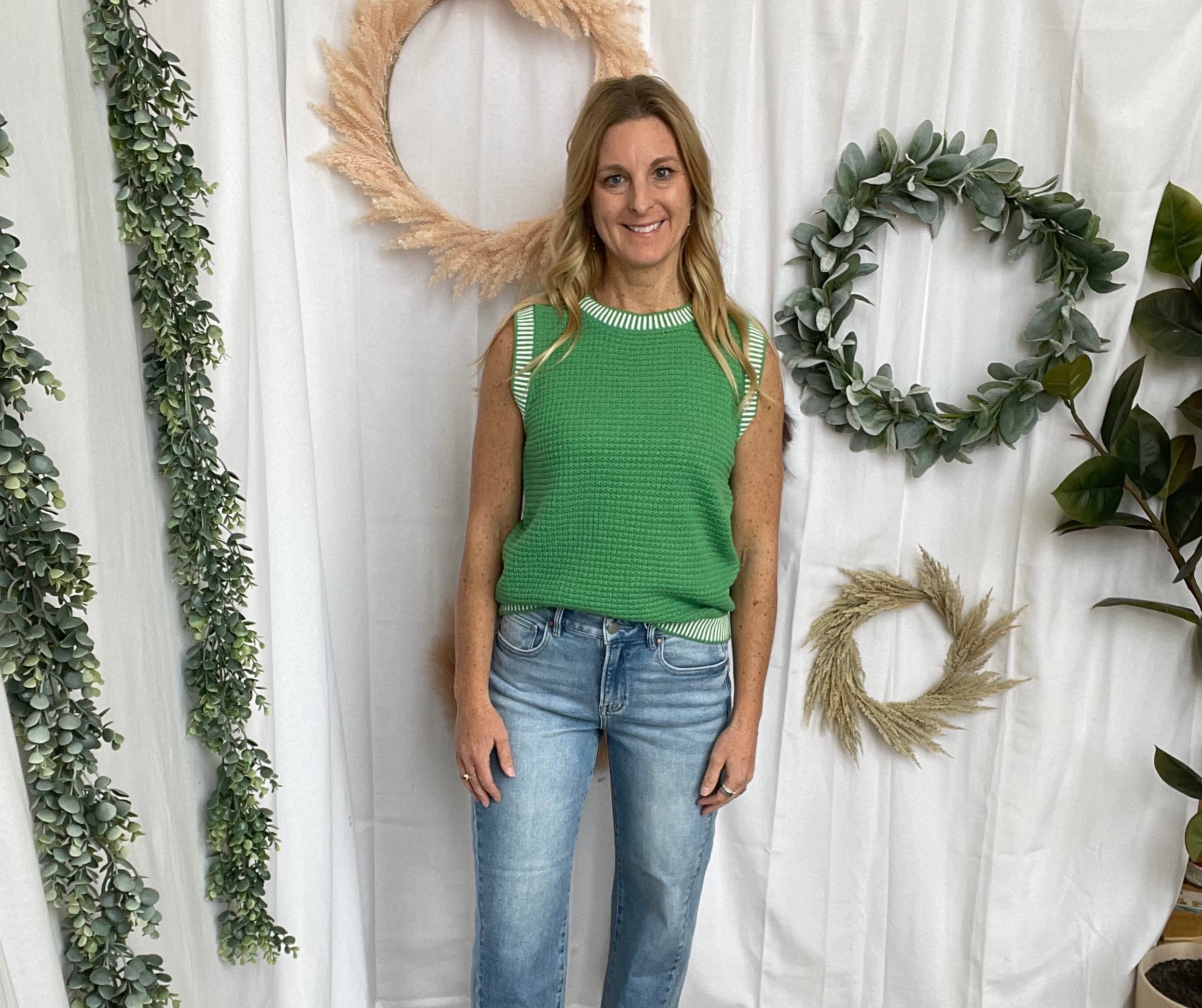Risen Raw Slouchy Crop Barrel Jeans-Jeans-risen-The Silo Boutique, Women's Fashion Boutique Located in Warren and Grand Forks North Dakota