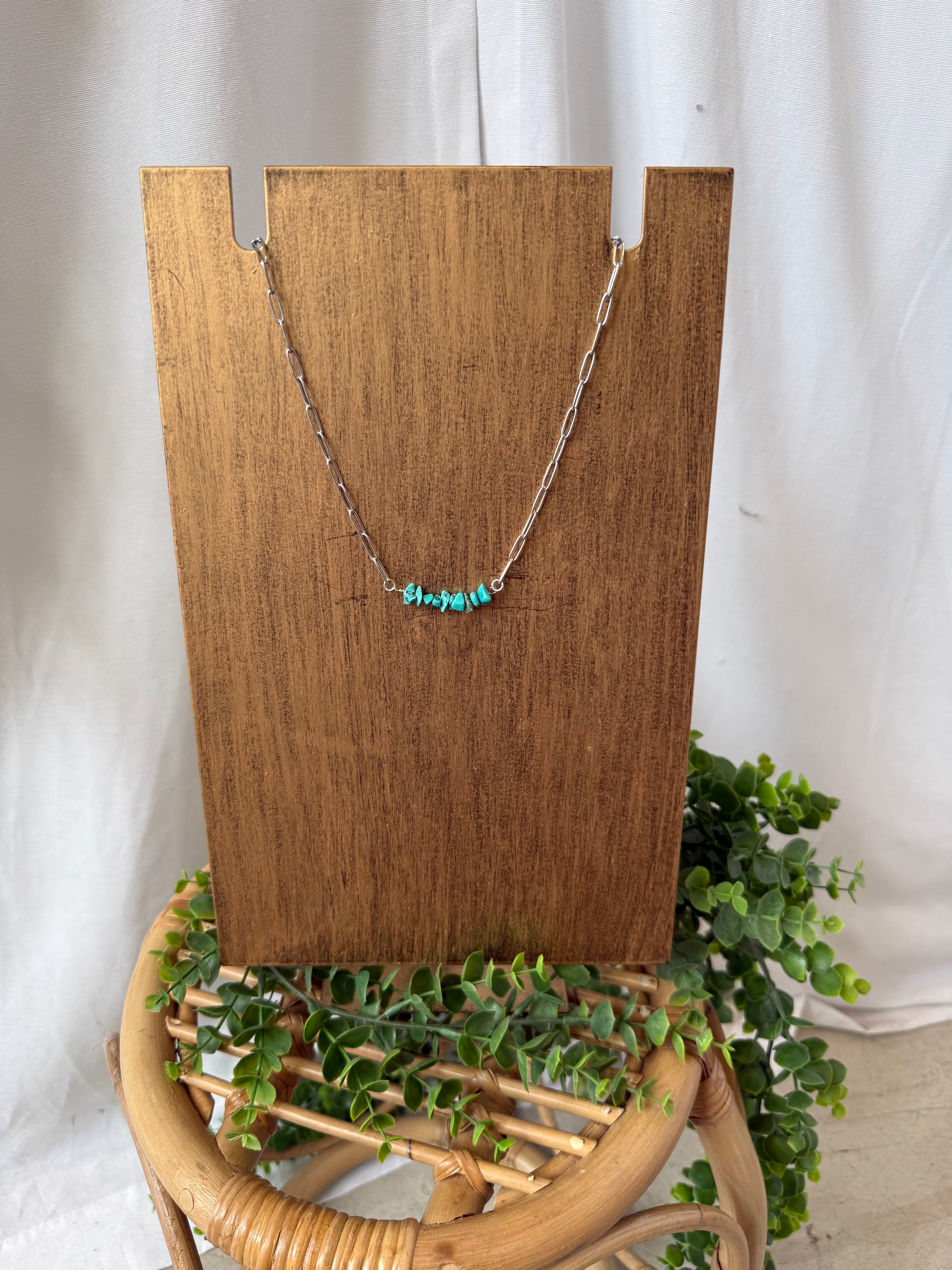 Turquoise Chips Paperclip Chain Necklace-Necklaces-faire-The Silo Boutique, Women's Fashion Boutique Located in Warren and Grand Forks North Dakota