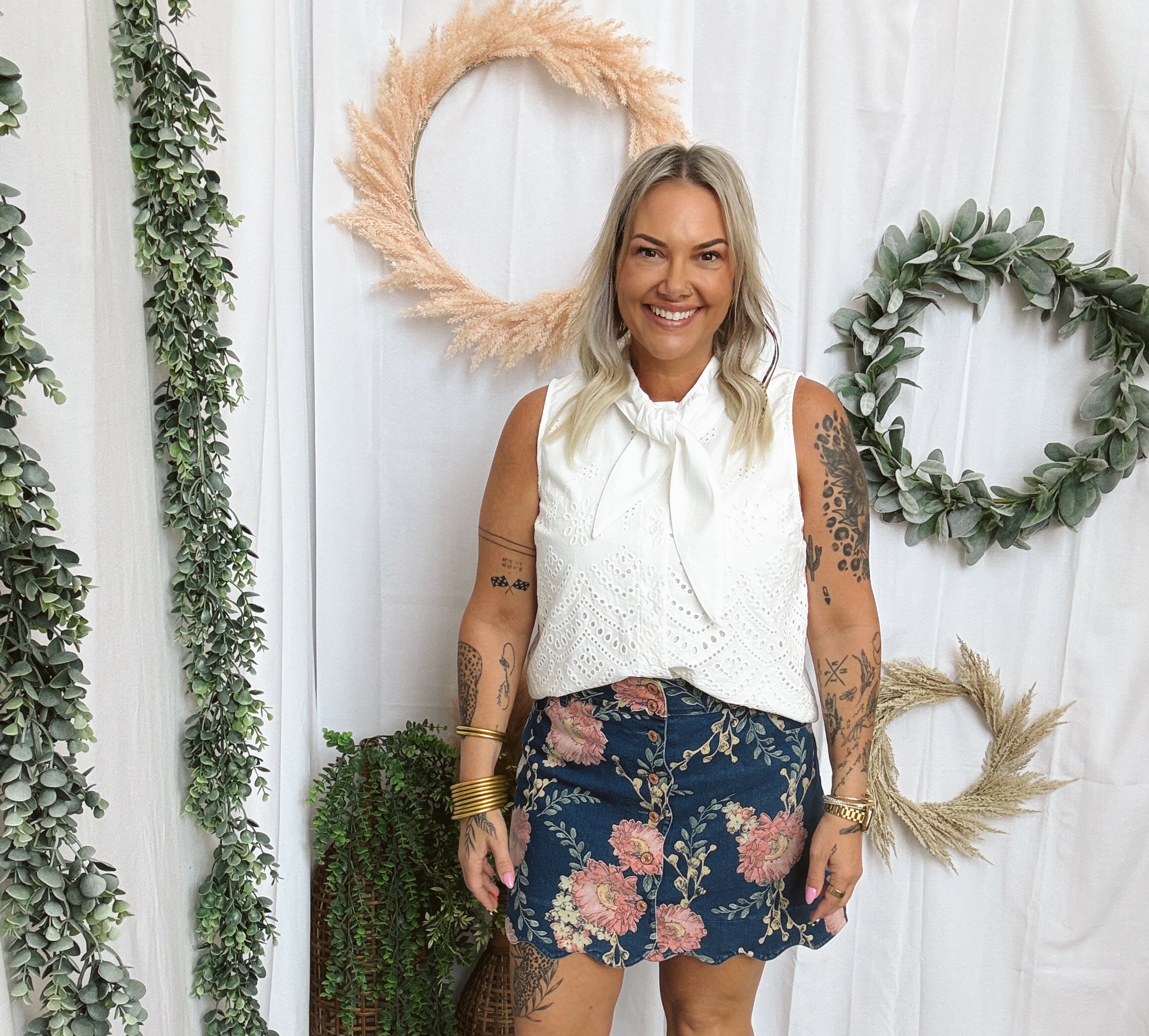 Elsa Floral Denim Skirt-Skirts-entro-The Silo Boutique, Women's Fashion Boutique Located in Warren and Grand Forks North Dakota