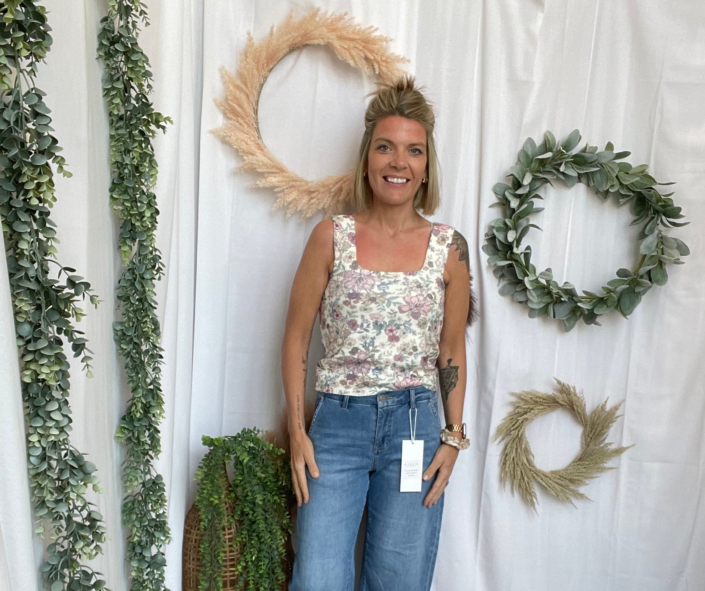 Risen Slouchy Crop Cuffed Jeans-Jeans-risen-The Silo Boutique, Women's Fashion Boutique Located in Warren and Grand Forks North Dakota