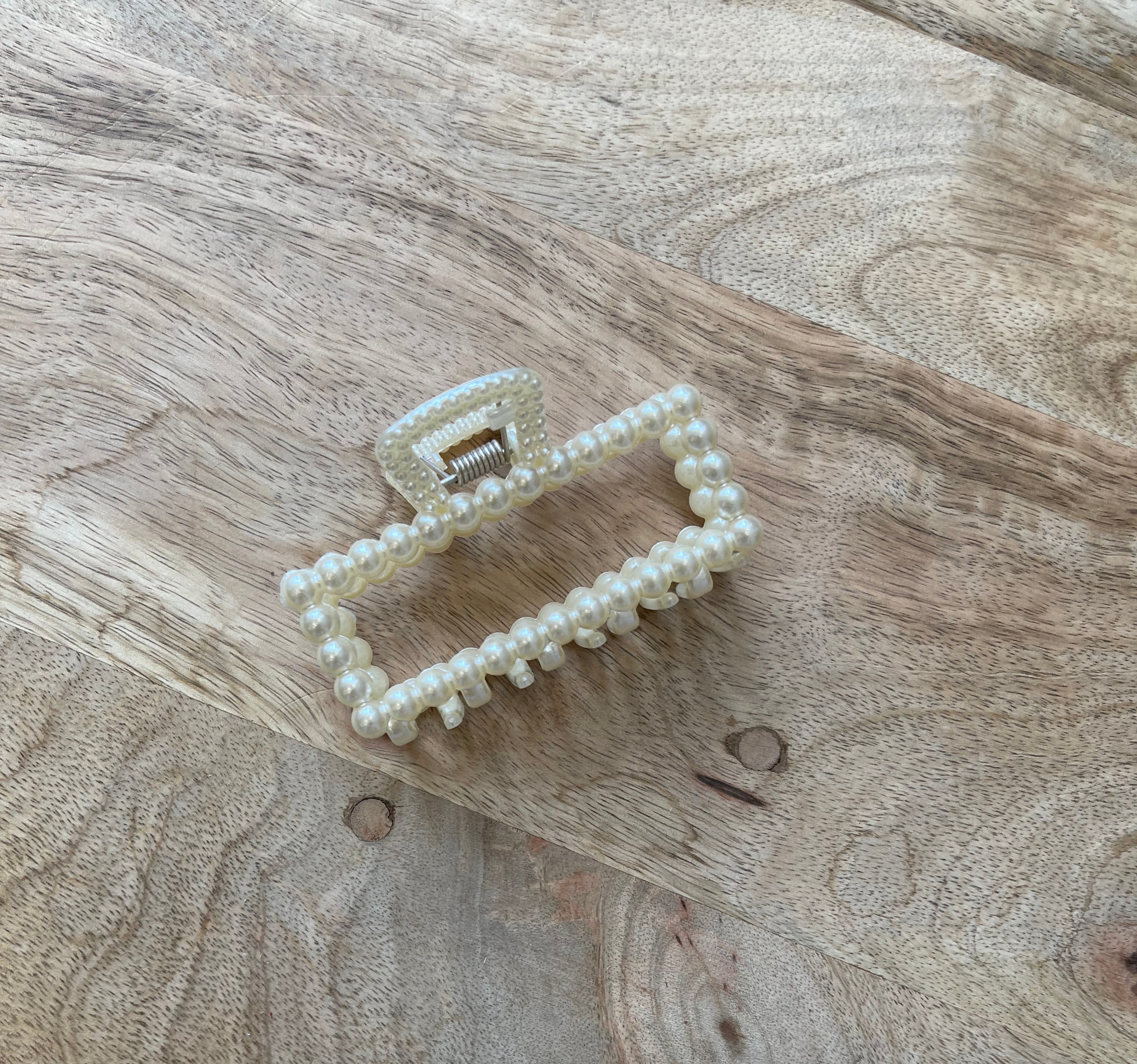 Pearl Hair Claw-Hair Accessories-wall to wall-The Silo Boutique, Women's Fashion Boutique Located in Warren and Grand Forks North Dakota