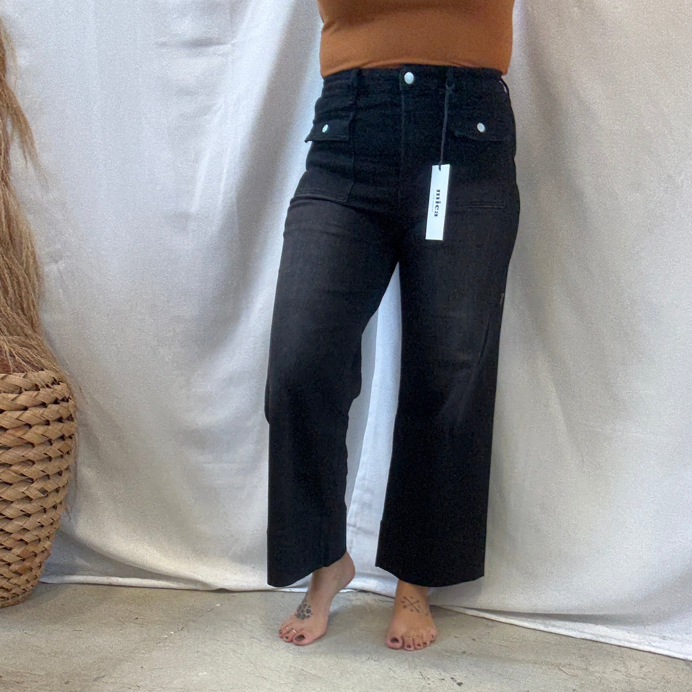 Mica Crop Wide Leg Black Jeans-Final Sale-Jeans-mica-The Silo Boutique, Women's Fashion Boutique Located in Warren and Grand Forks North Dakota