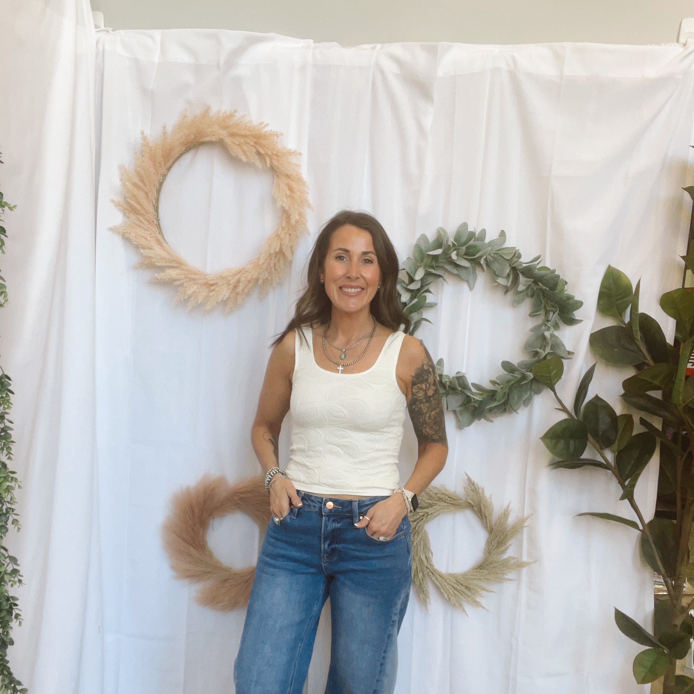 Scoop Neck Seamless Tank-Cream-Tank Tops-hem and thread-The Silo Boutique, Women's Fashion Boutique Located in Warren and Grand Forks North Dakota