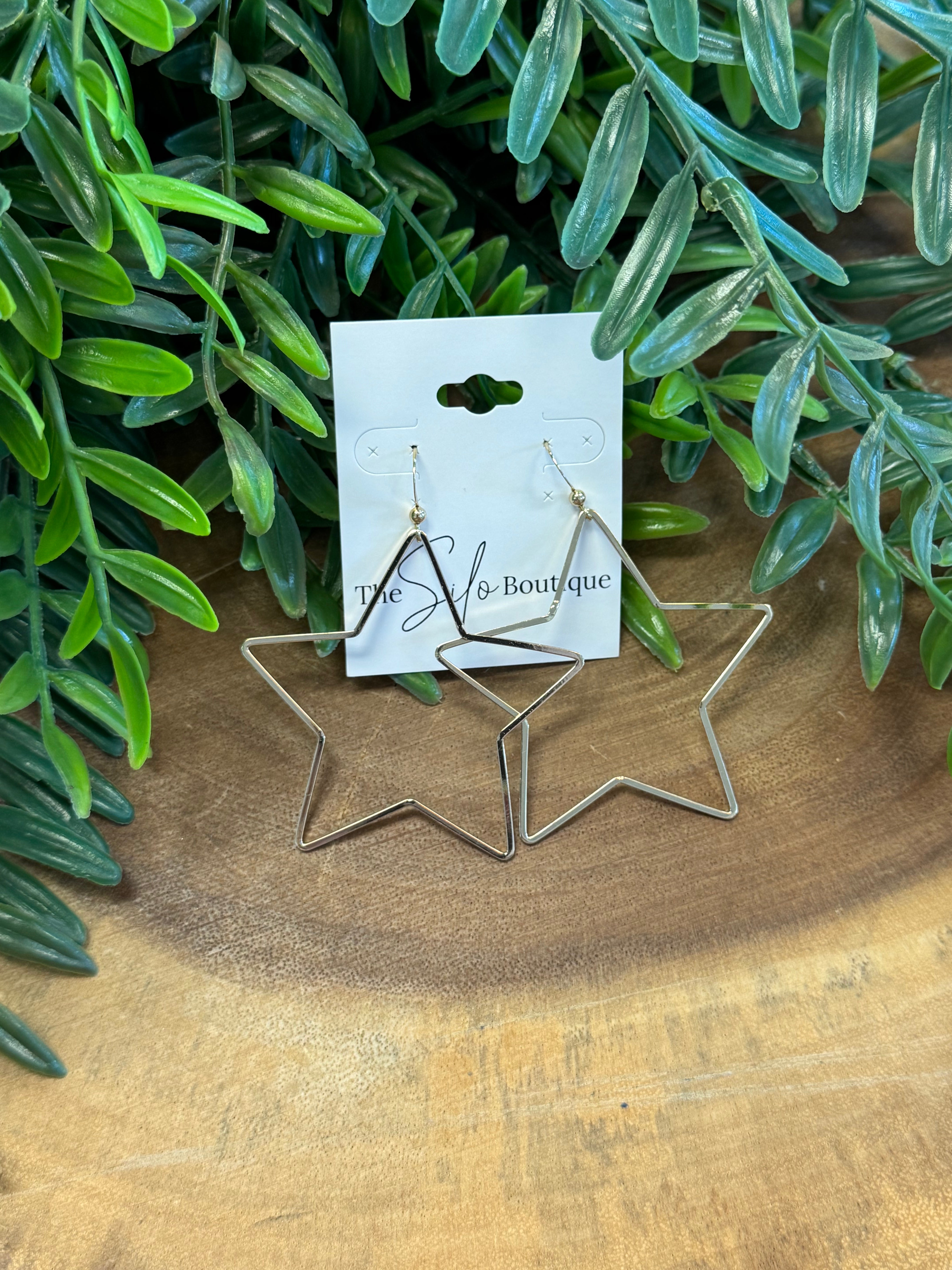 Star Dangle Earrings-Earrings-Dallas Market-The Silo Boutique, Women's Fashion Boutique Located in Warren and Grand Forks North Dakota
