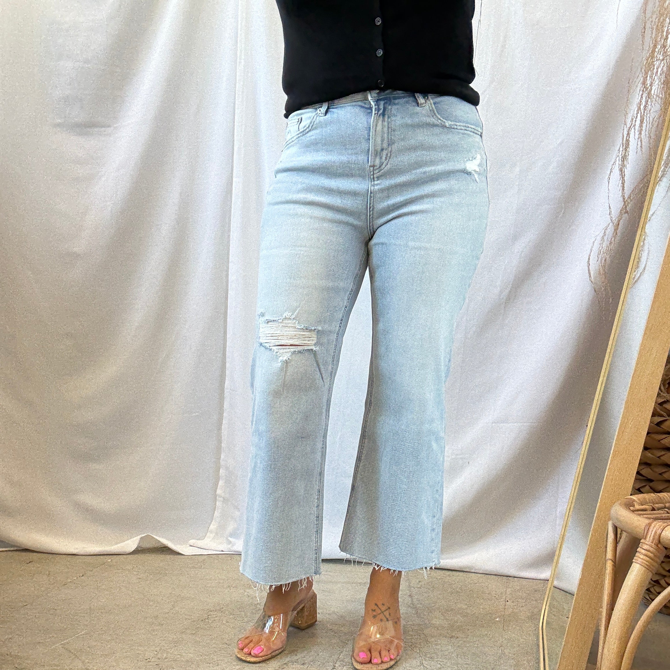 Mica Light Cloudy Jeans-Final Sale-Jeans-mica-The Silo Boutique, Women's Fashion Boutique Located in Warren and Grand Forks North Dakota