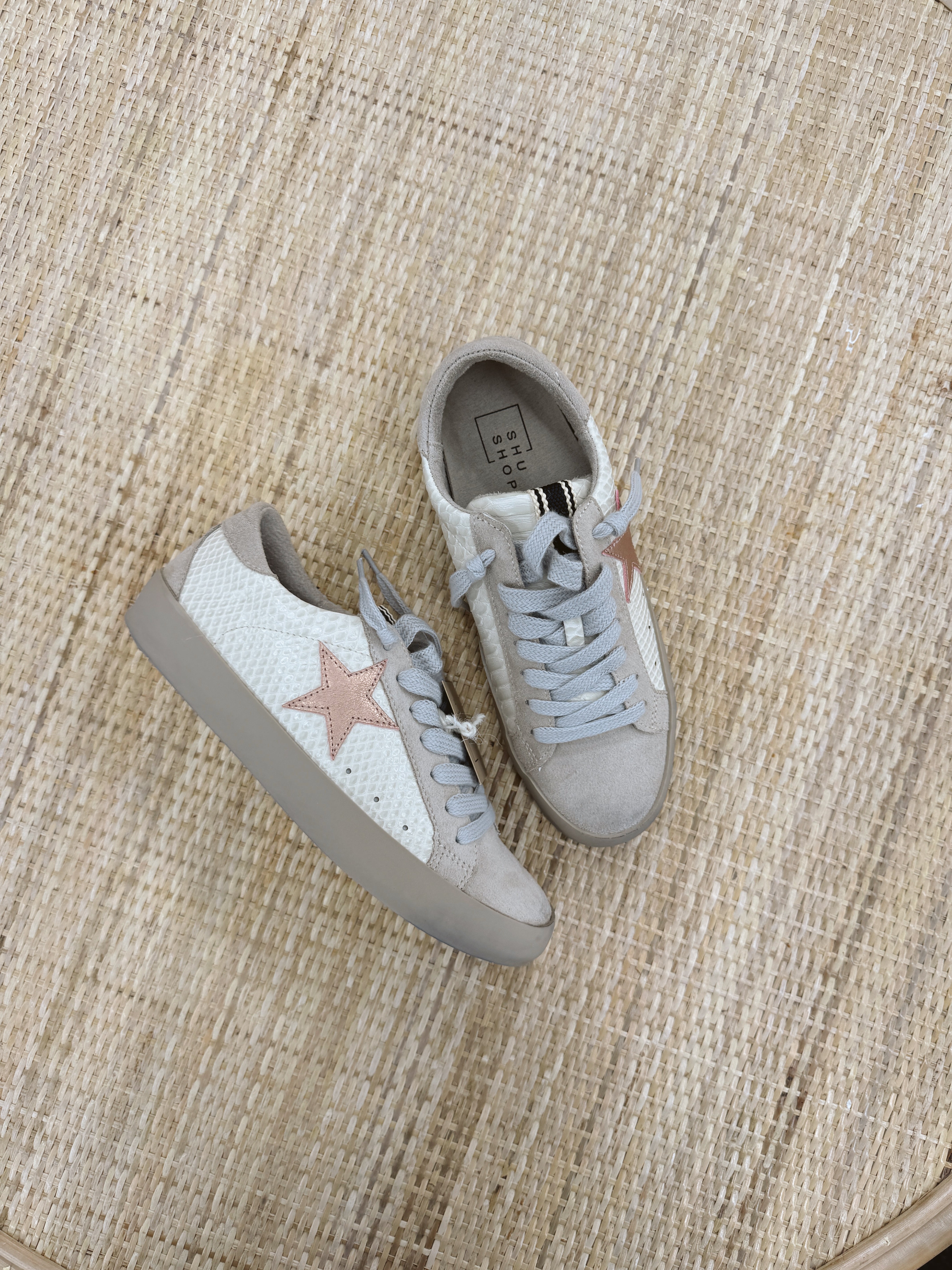 ShuShop Paula Off White Snake Sneaker-Final Sale-Shoes-shushop-The Silo Boutique, Women's Fashion Boutique Located in Warren and Grand Forks North Dakota