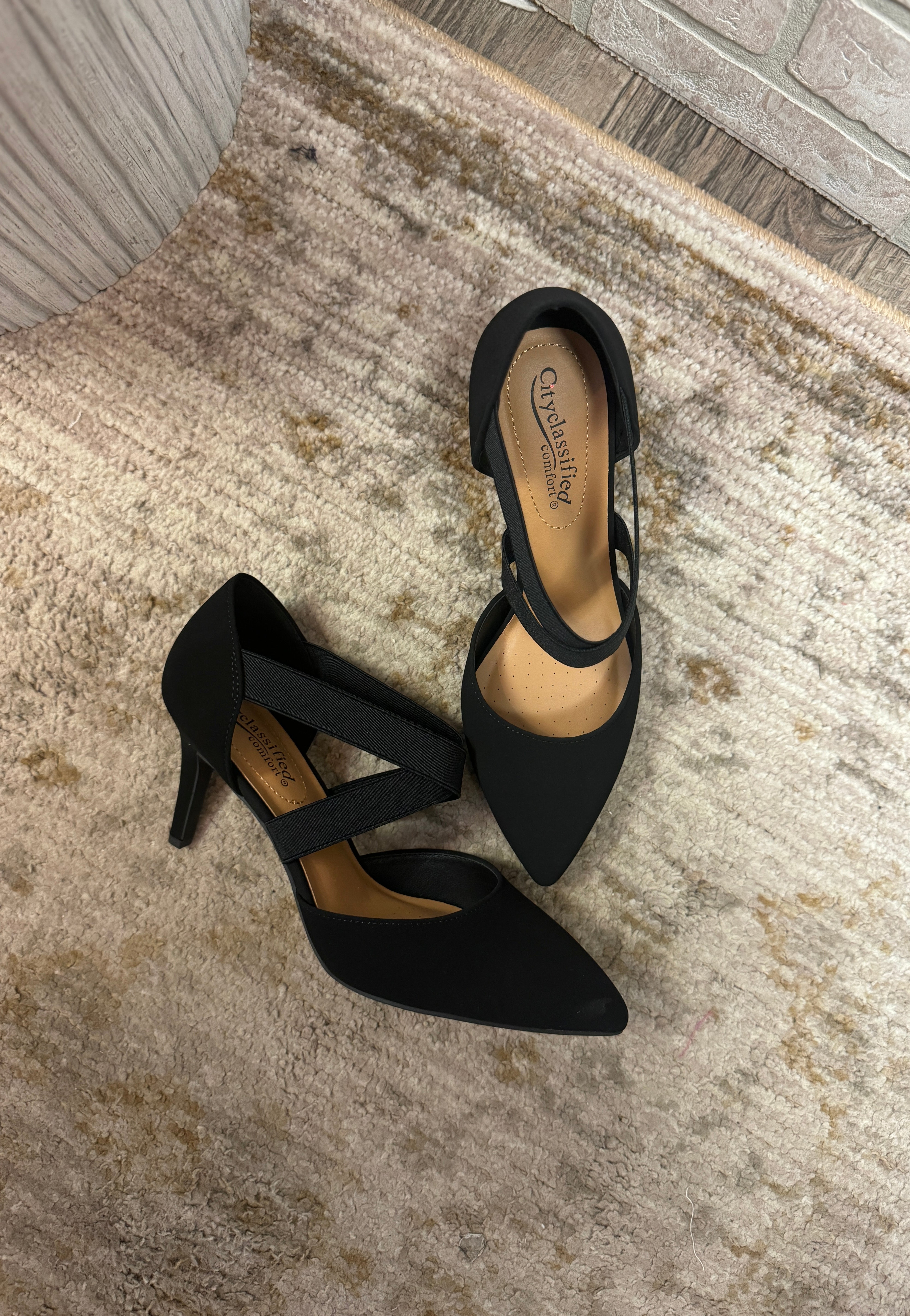 Soda Neal Black Heel Shoe-Final Sale-Heels-soda-The Silo Boutique, Women's Fashion Boutique Located in Warren and Grand Forks North Dakota