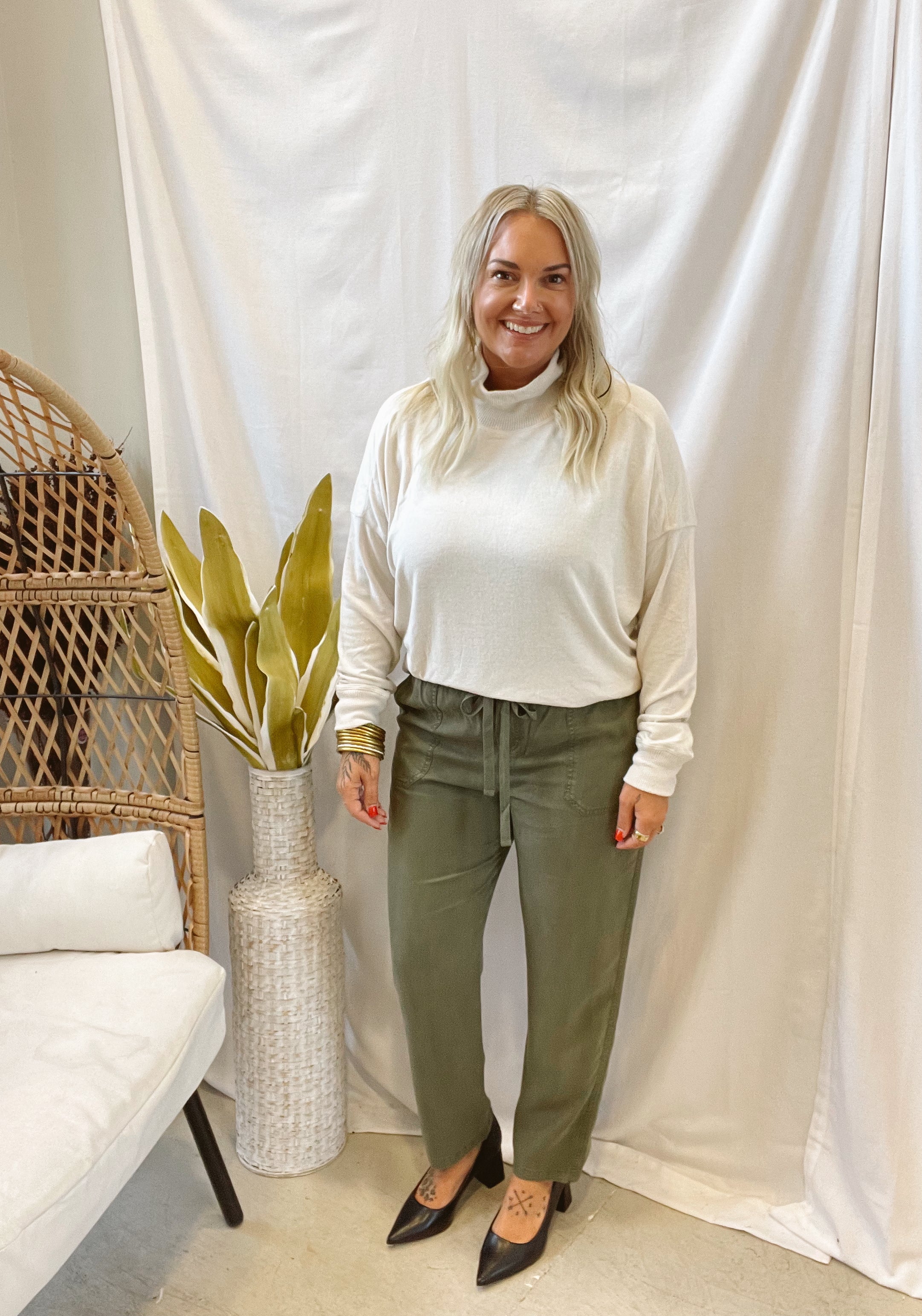 Cool Oatmeal Turtleneck Sweater-Sweaters-be cool-The Silo Boutique, Women's Fashion Boutique Located in Warren and Grand Forks North Dakota