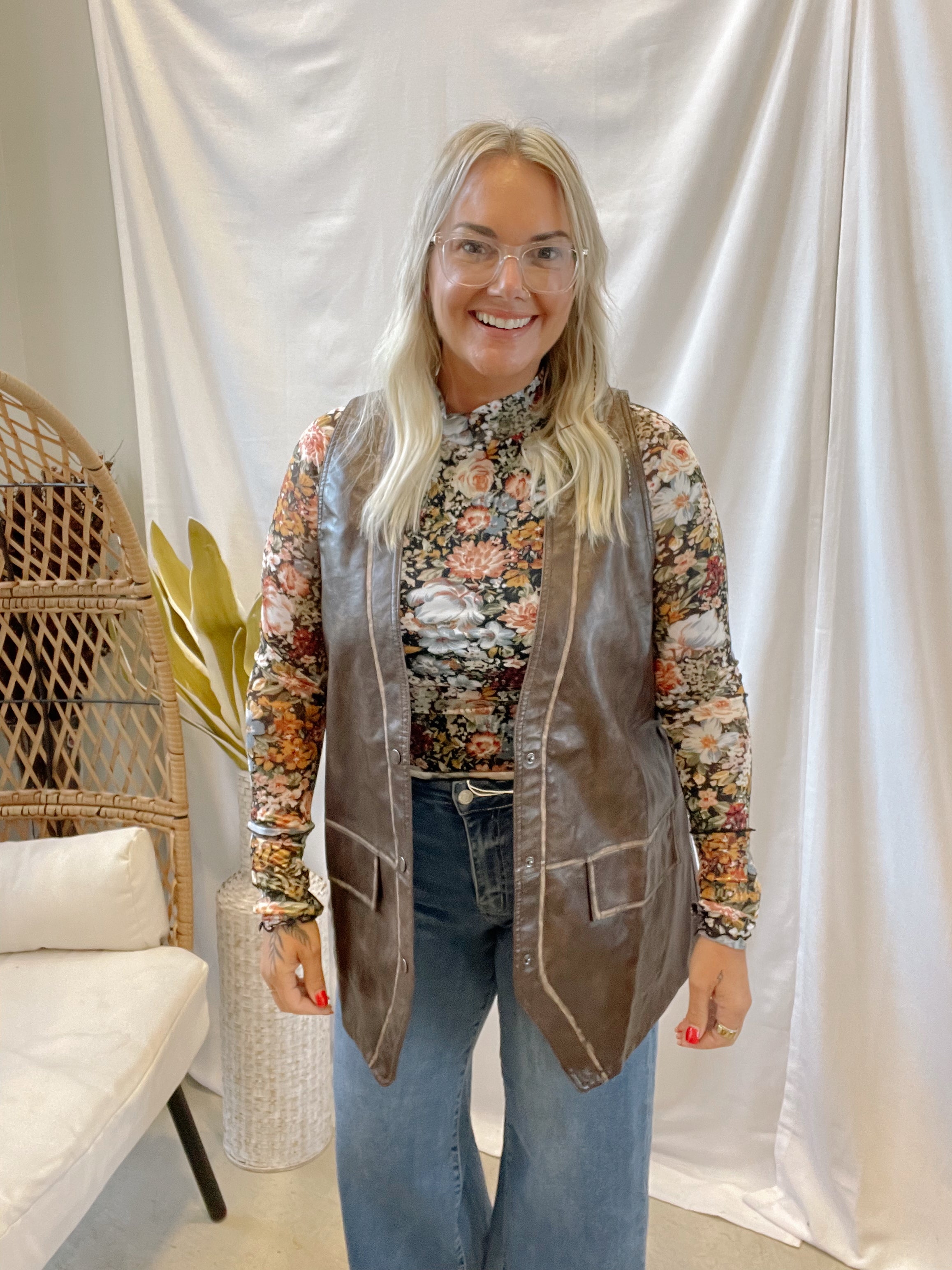 Leather Long Snap Vest-Espresso-Vests-promesa-The Silo Boutique, Women's Fashion Boutique Located in Warren and Grand Forks North Dakota