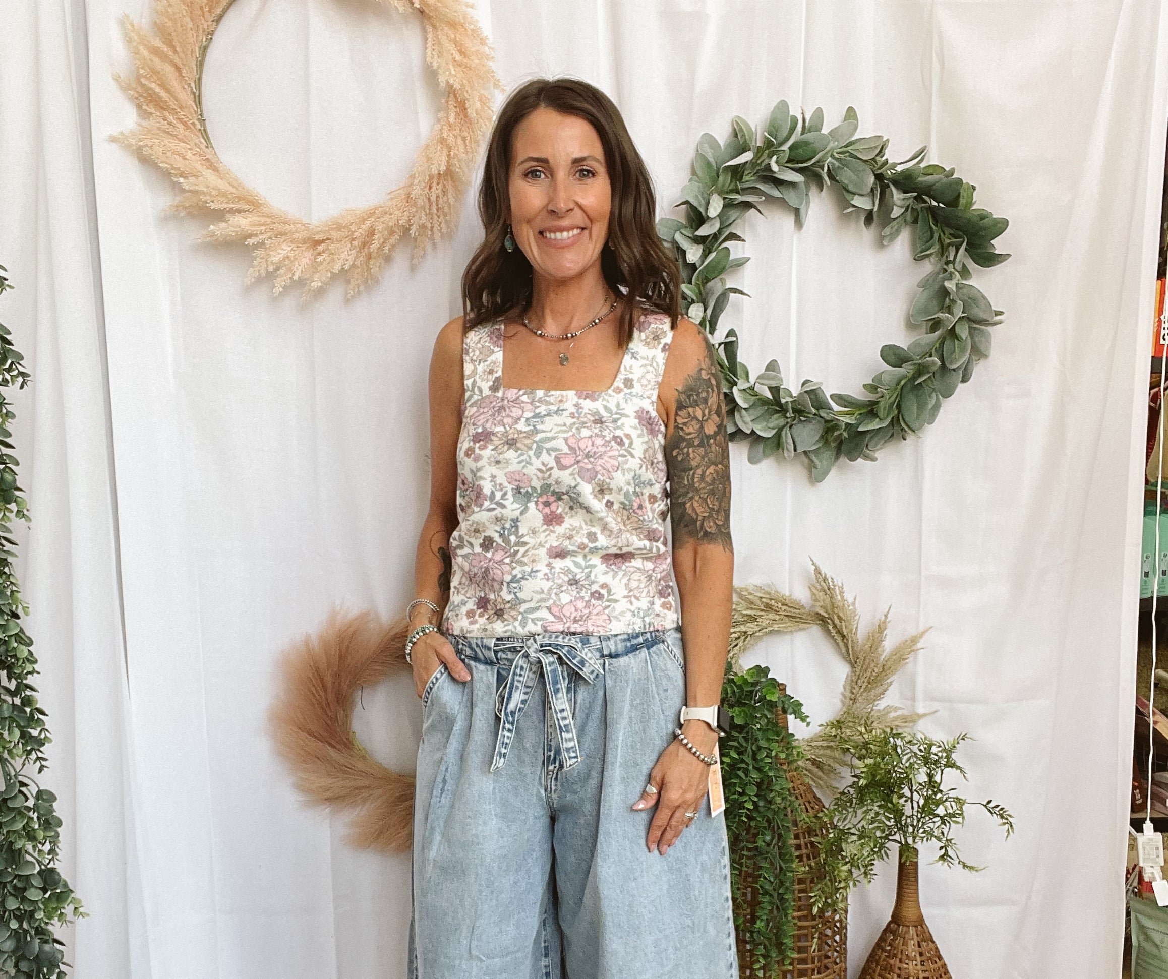 Risen Slouchy Wide Leg Crop Jeans-Jeans-risen-The Silo Boutique, Women's Fashion Boutique Located in Warren and Grand Forks North Dakota
