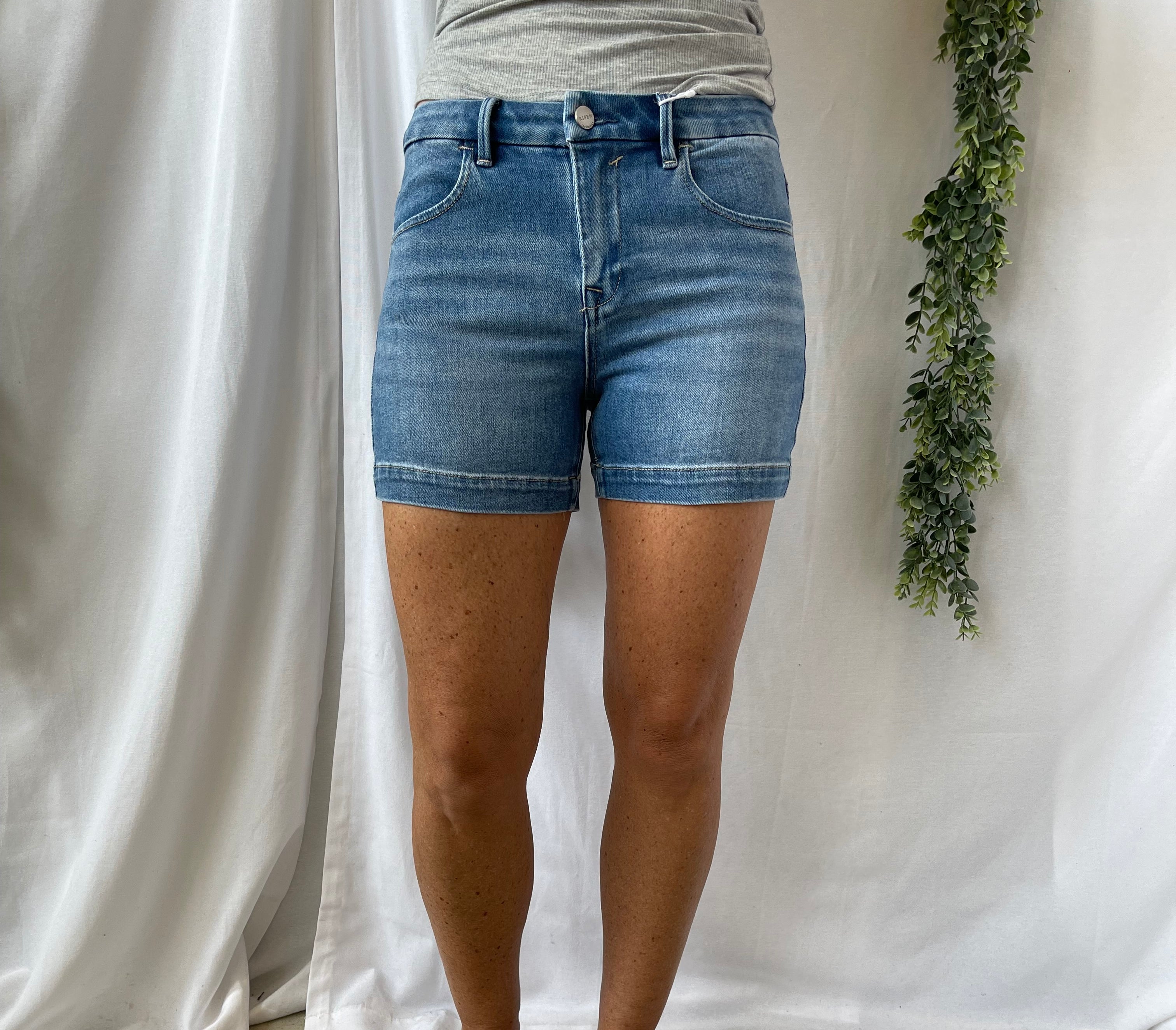 Risen Kylie Cuffed Hem Shorts-Shorts-risen-The Silo Boutique, Women's Fashion Boutique Located in Warren and Grand Forks North Dakota