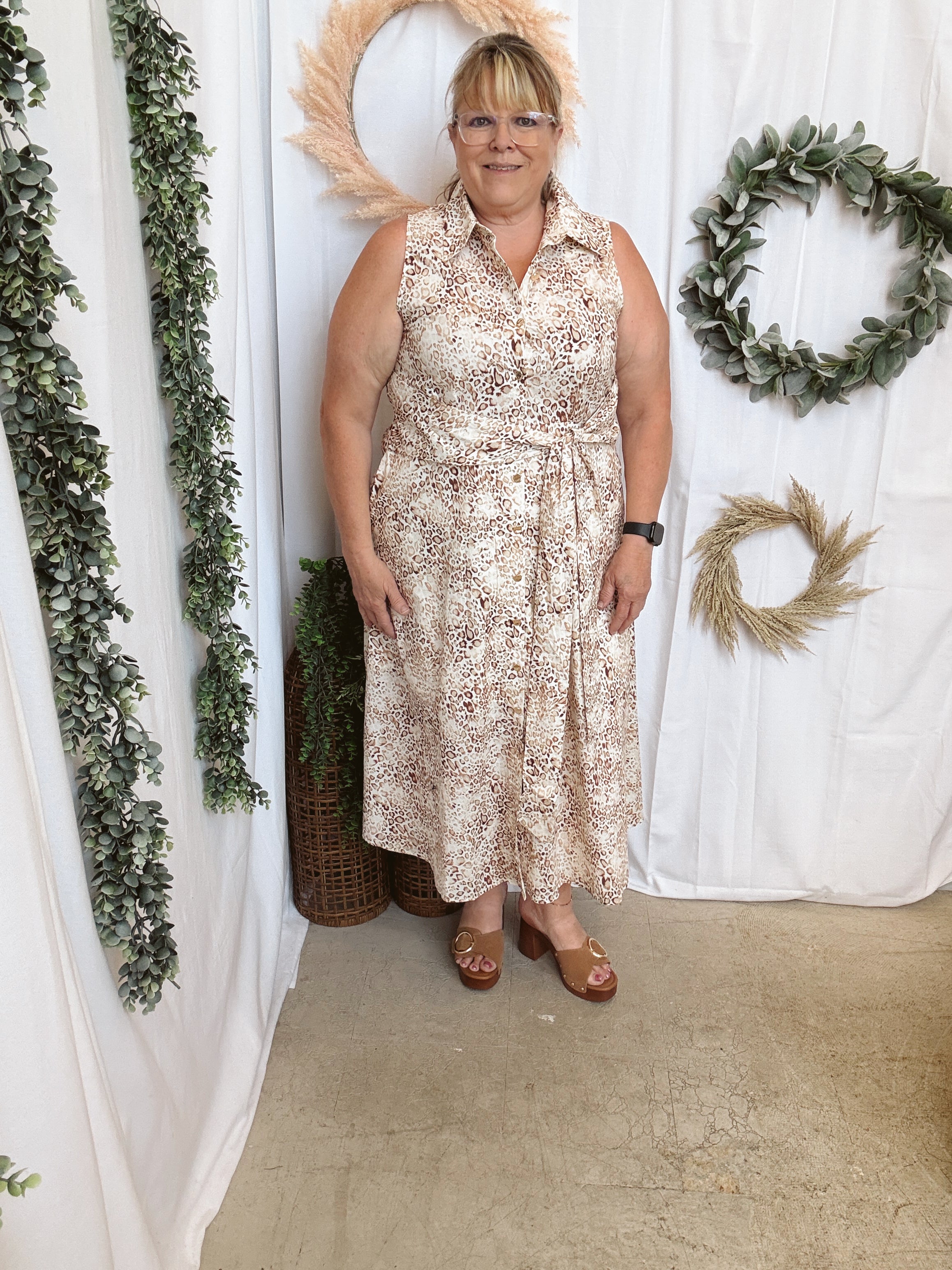 Kiki Animal Midi Dress-Dresses-ENTRO-The Silo Boutique, Women's Fashion Boutique Located in Warren and Grand Forks North Dakota