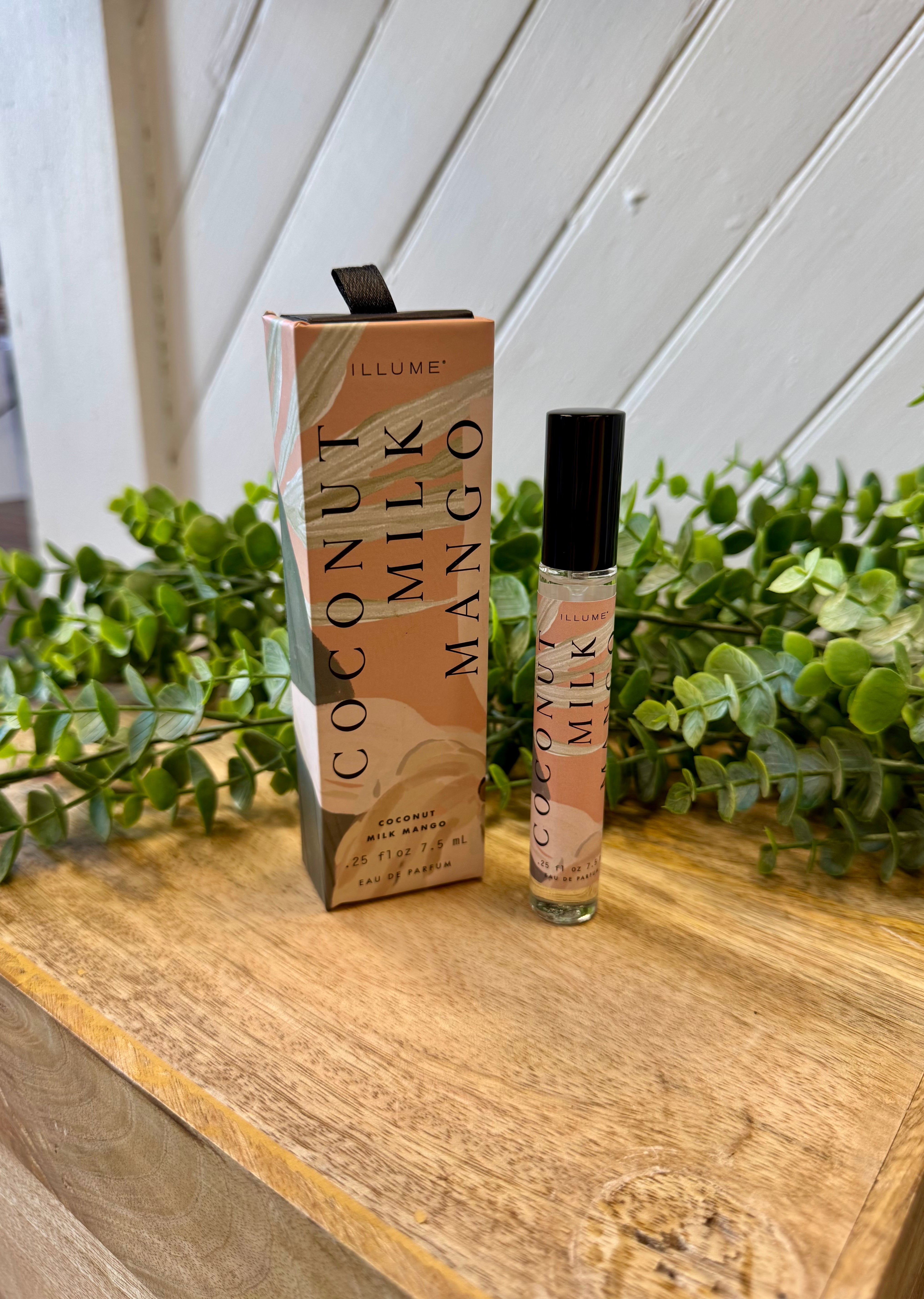 Illume Petite Perfume Spray-Perfume-Illume-The Silo Boutique, Women's Fashion Boutique Located in Warren and Grand Forks North Dakota