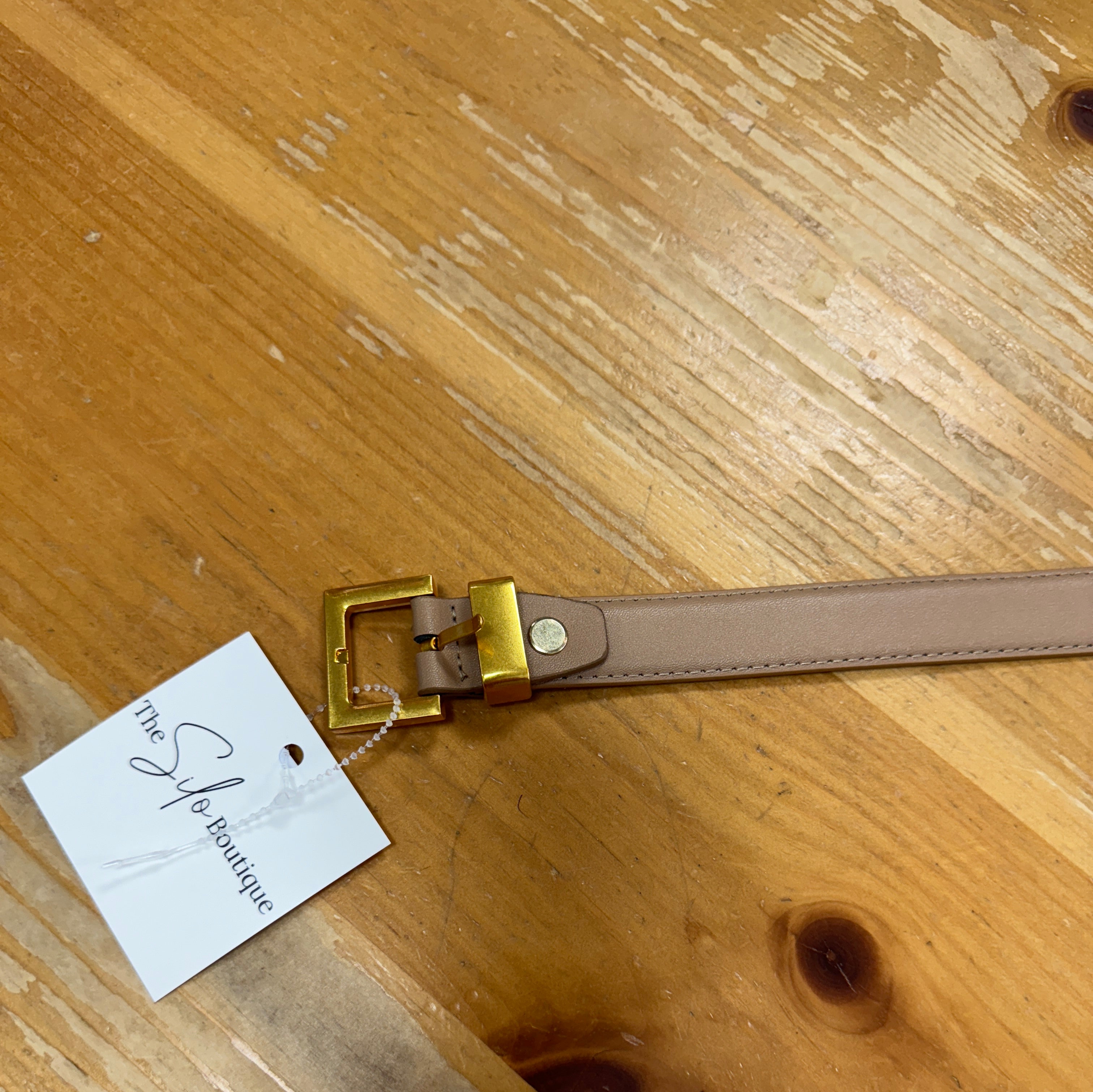 Tan Square Leather Belt-Belts-Fame-The Silo Boutique, Women's Fashion Boutique Located in Warren and Grand Forks North Dakota