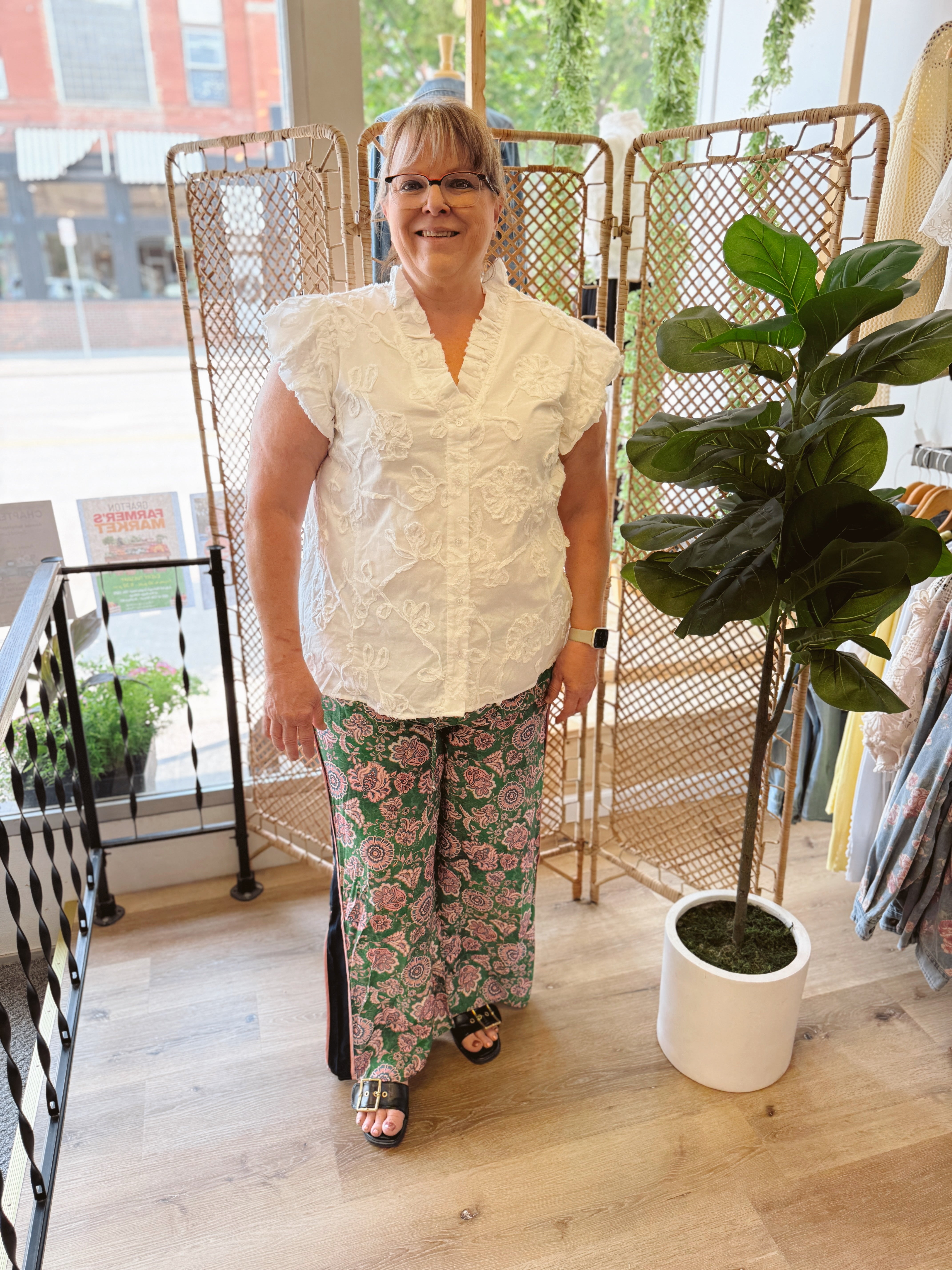 Off White Embroidered Floral Top-Short Sleeve Tops-ENTRO-The Silo Boutique, Women's Fashion Boutique Located in Warren and Grand Forks North Dakota