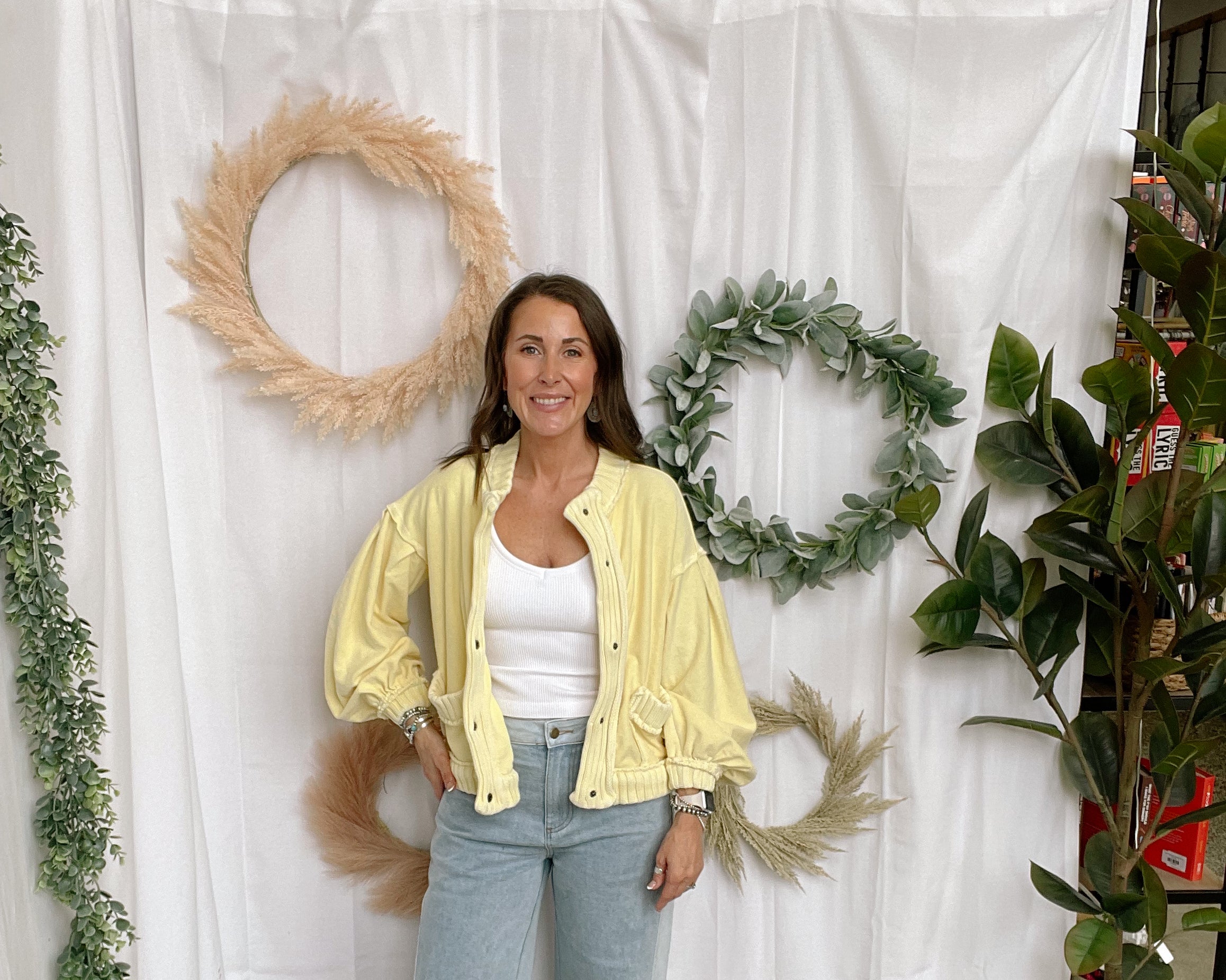 Miou Muse Wide Leg Jeans-Jeans-miou muse-The Silo Boutique, Women's Fashion Boutique Located in Warren and Grand Forks North Dakota