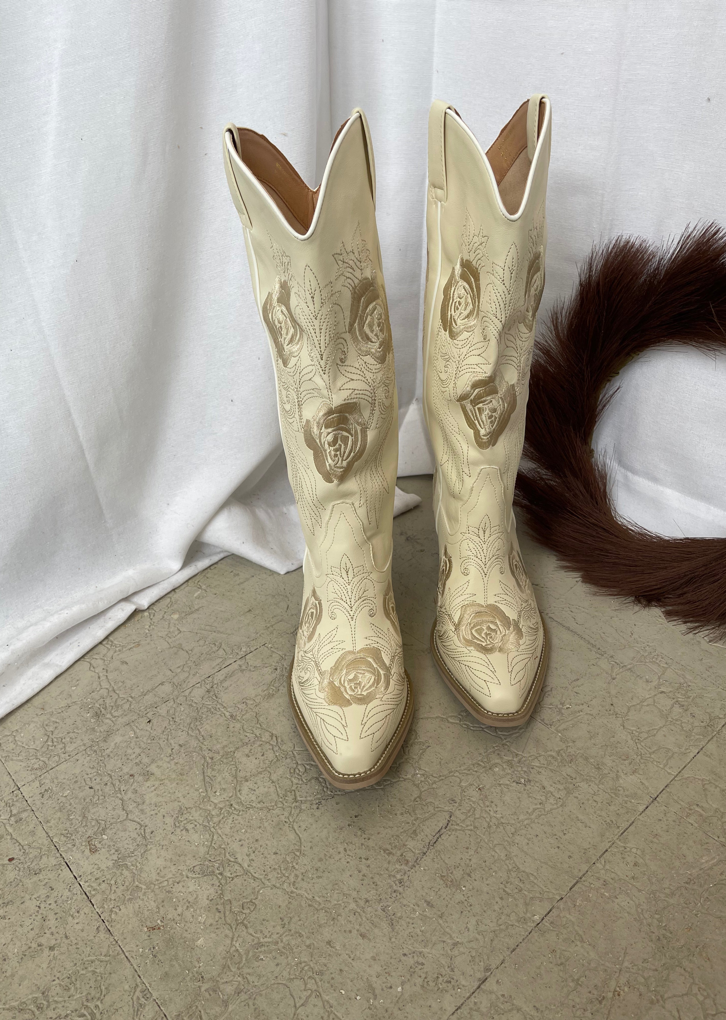 MiiM Cali Boot-Ivory-Boots-miracle mile-The Silo Boutique, Women's Fashion Boutique Located in Warren and Grand Forks North Dakota
