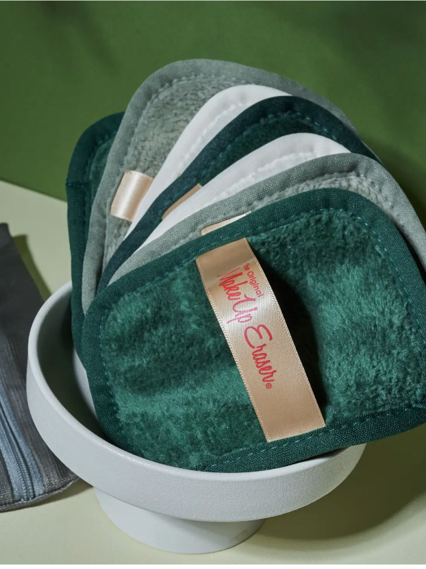 Green 7-Day MakeUp Eraser Set-Cosmetics-Make Up Eraser-The Silo Boutique, Women's Fashion Boutique Located in Warren and Grand Forks North Dakota