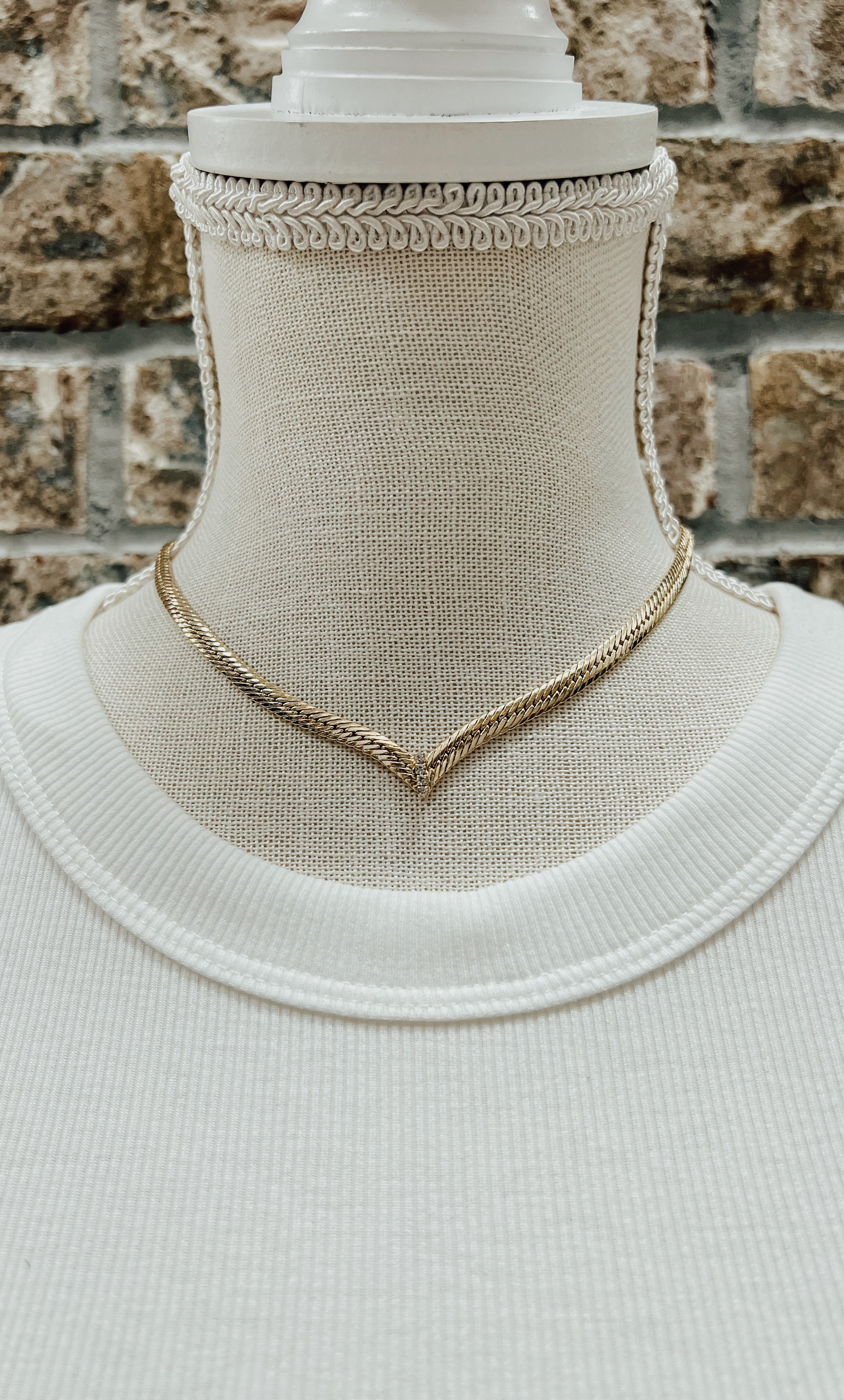 Kenze Gold Herringbone Stone Necklace-Necklaces-kennze-The Silo Boutique, Women's Fashion Boutique Located in Warren and Grand Forks North Dakota