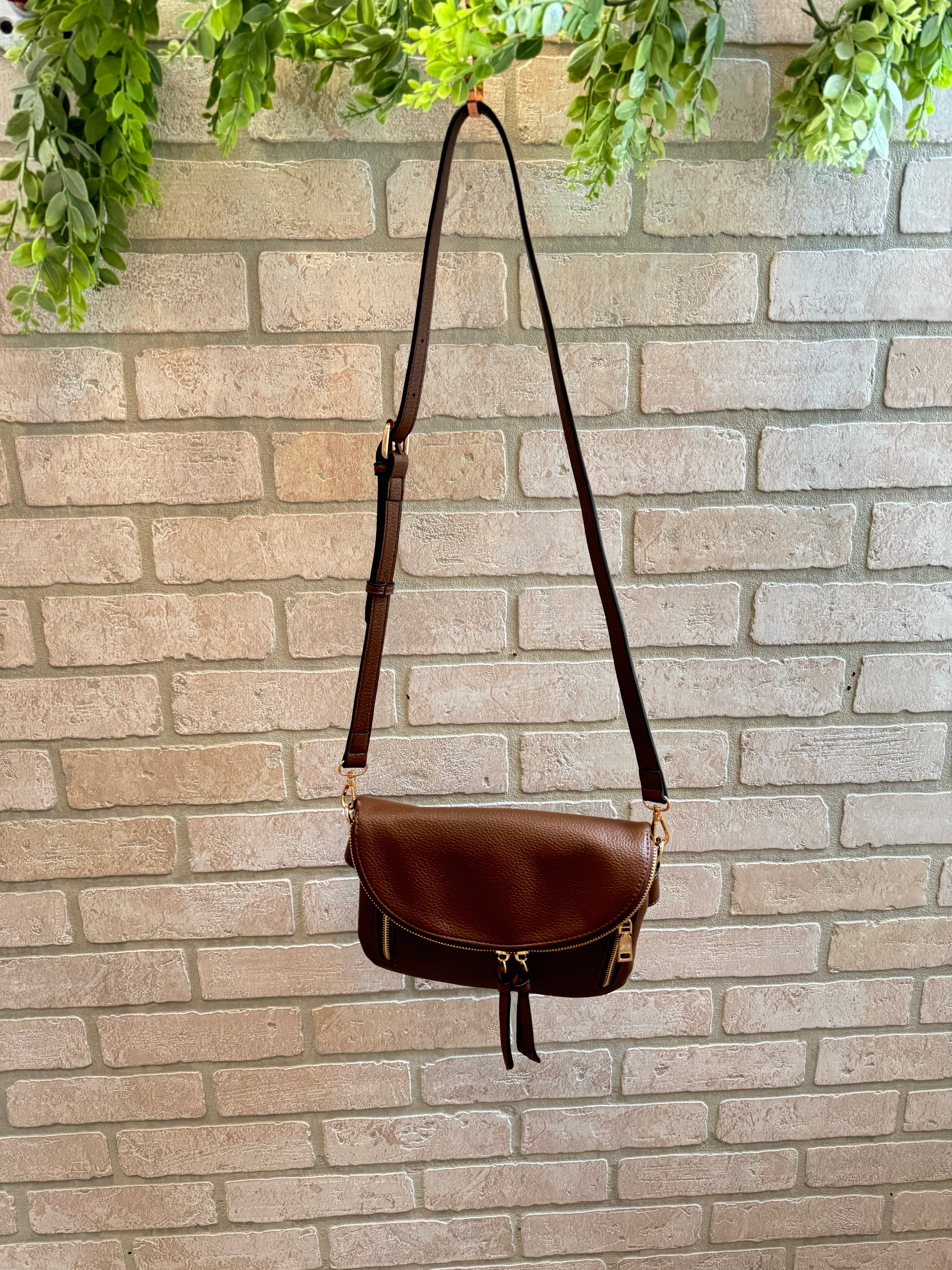 Jen and Co Aubree Purse-Brown-Crossbody Purses-Jen and Co-The Silo Boutique, Women's Fashion Boutique Located in Warren and Grand Forks North Dakota