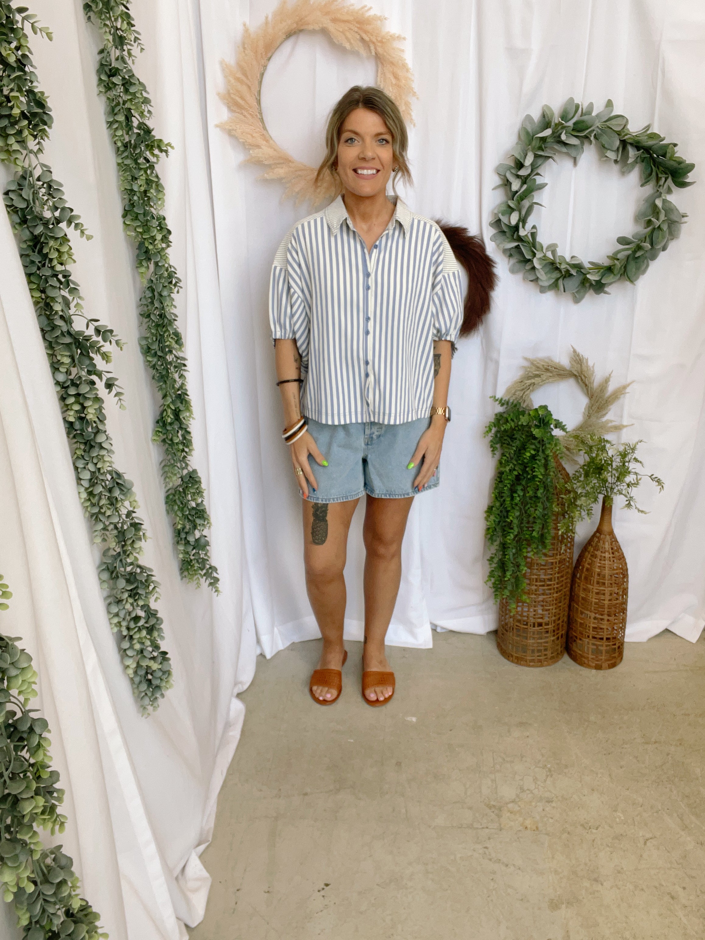 Amanda Blue Denim Shorts-Shorts-wishlist-The Silo Boutique, Women's Fashion Boutique Located in Warren and Grand Forks North Dakota
