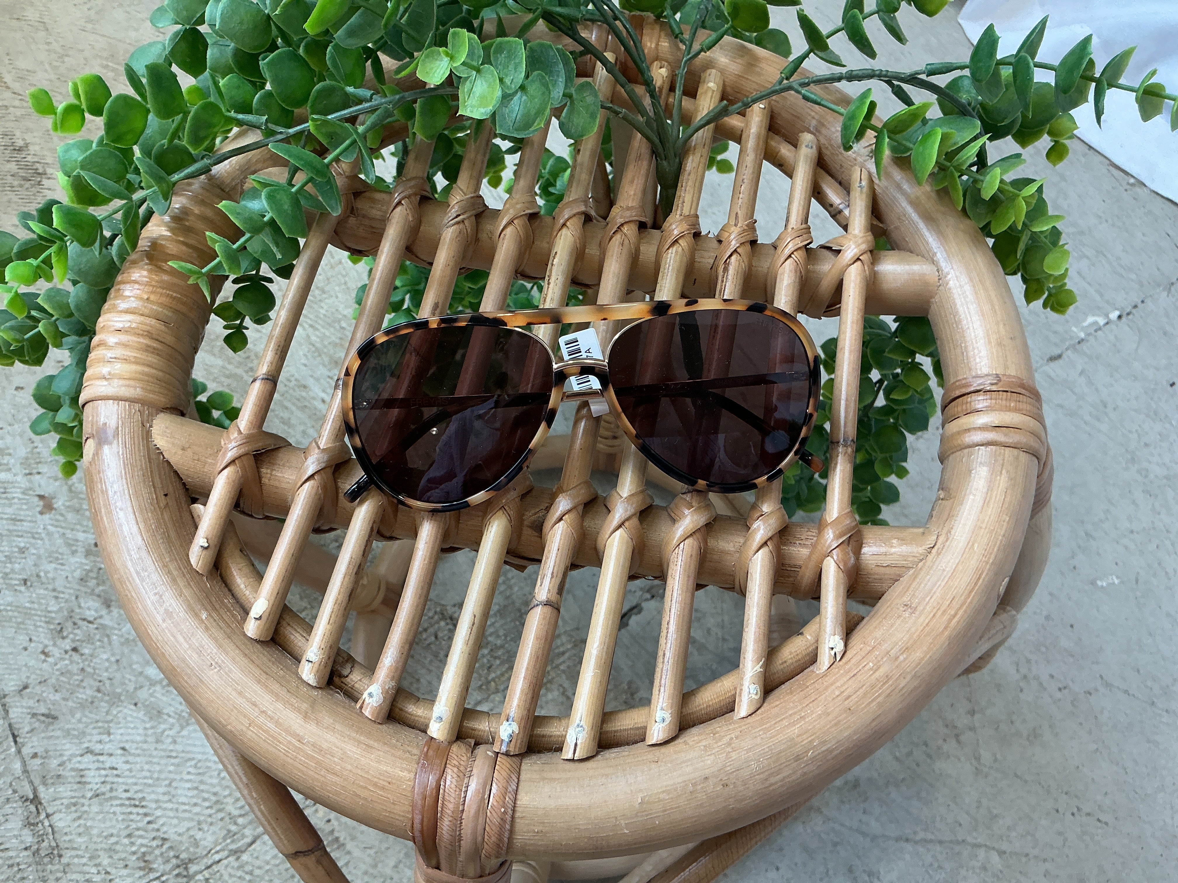 Freyrs Shay Tortoise Sunglasses-Brown-Sunglasses-freyers-The Silo Boutique, Women's Fashion Boutique Located in Warren and Grand Forks North Dakota