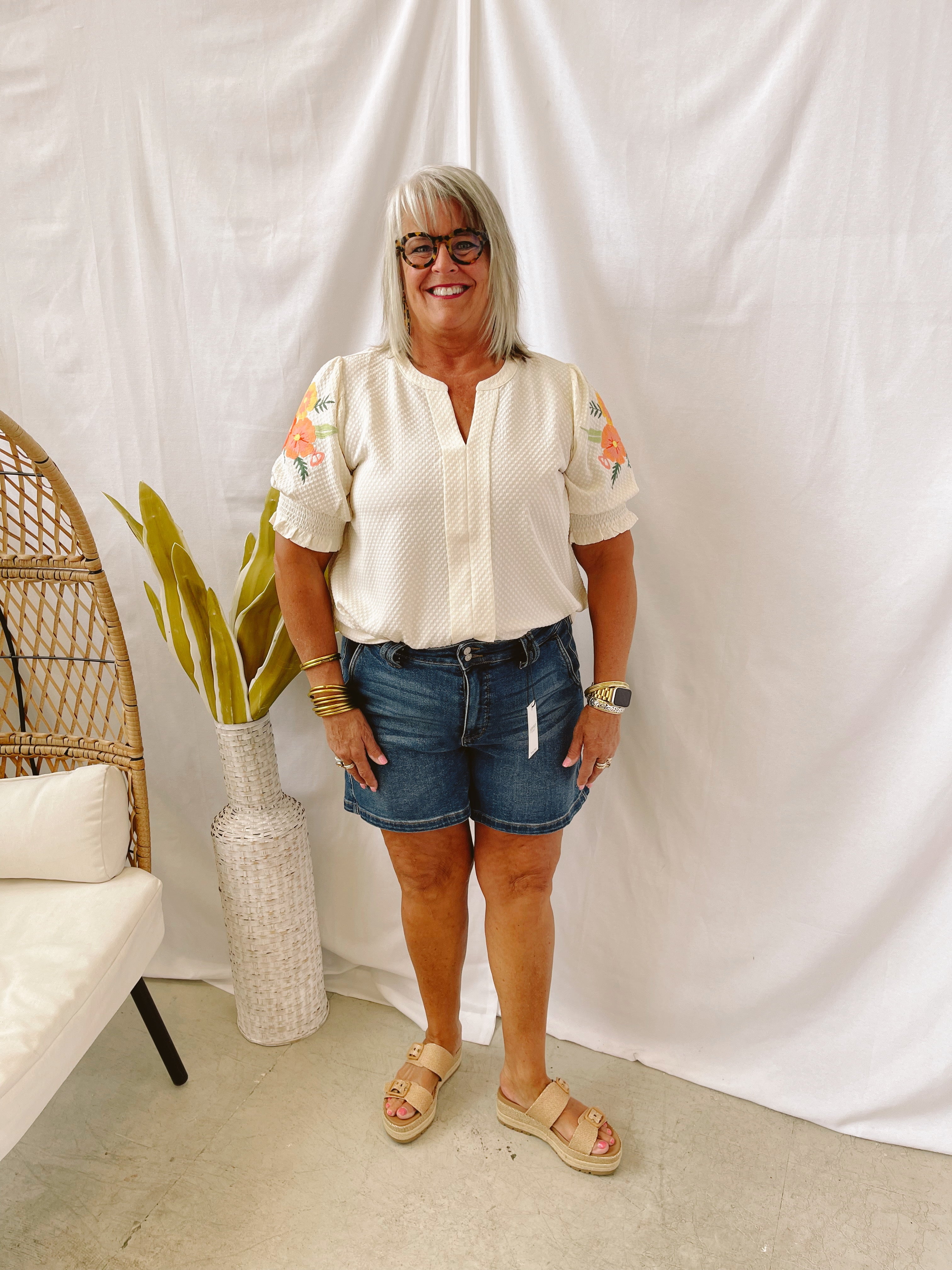 Floral Detail Puff Sleeve Top-Final Sale-Short Sleeve Tops-oddi-The Silo Boutique, Women's Fashion Boutique Located in Warren and Grand Forks North Dakota