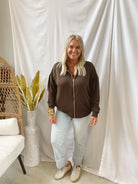 Vervet Wow Straight Crop Jeans-Final Sale-Jeans-vervet-The Silo Boutique, Women's Fashion Boutique Located in Warren and Grand Forks North Dakota