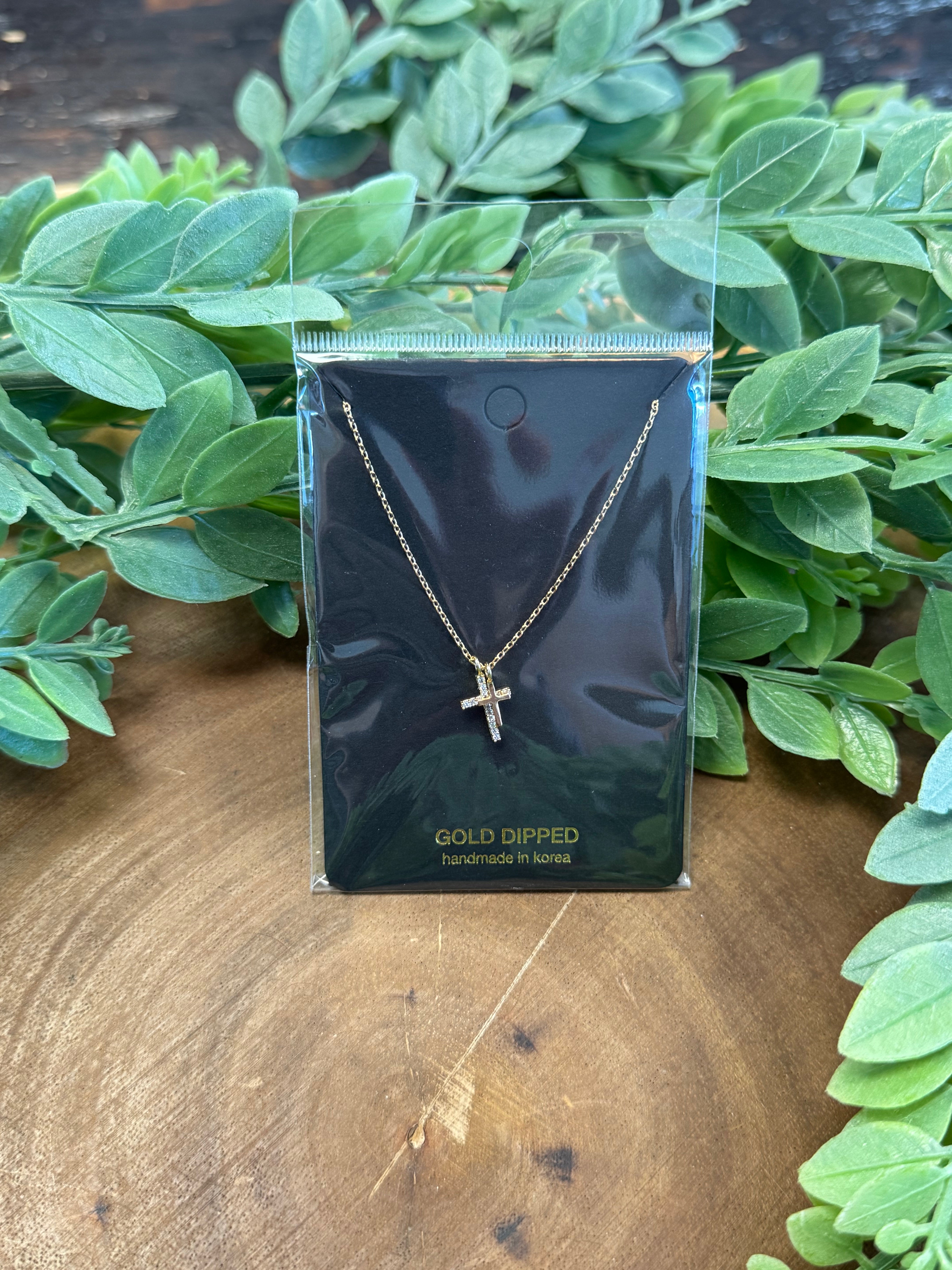 Theresa Cross Necklace-Gold-Necklaces-fame-The Silo Boutique, Women's Fashion Boutique Located in Warren and Grand Forks North Dakota