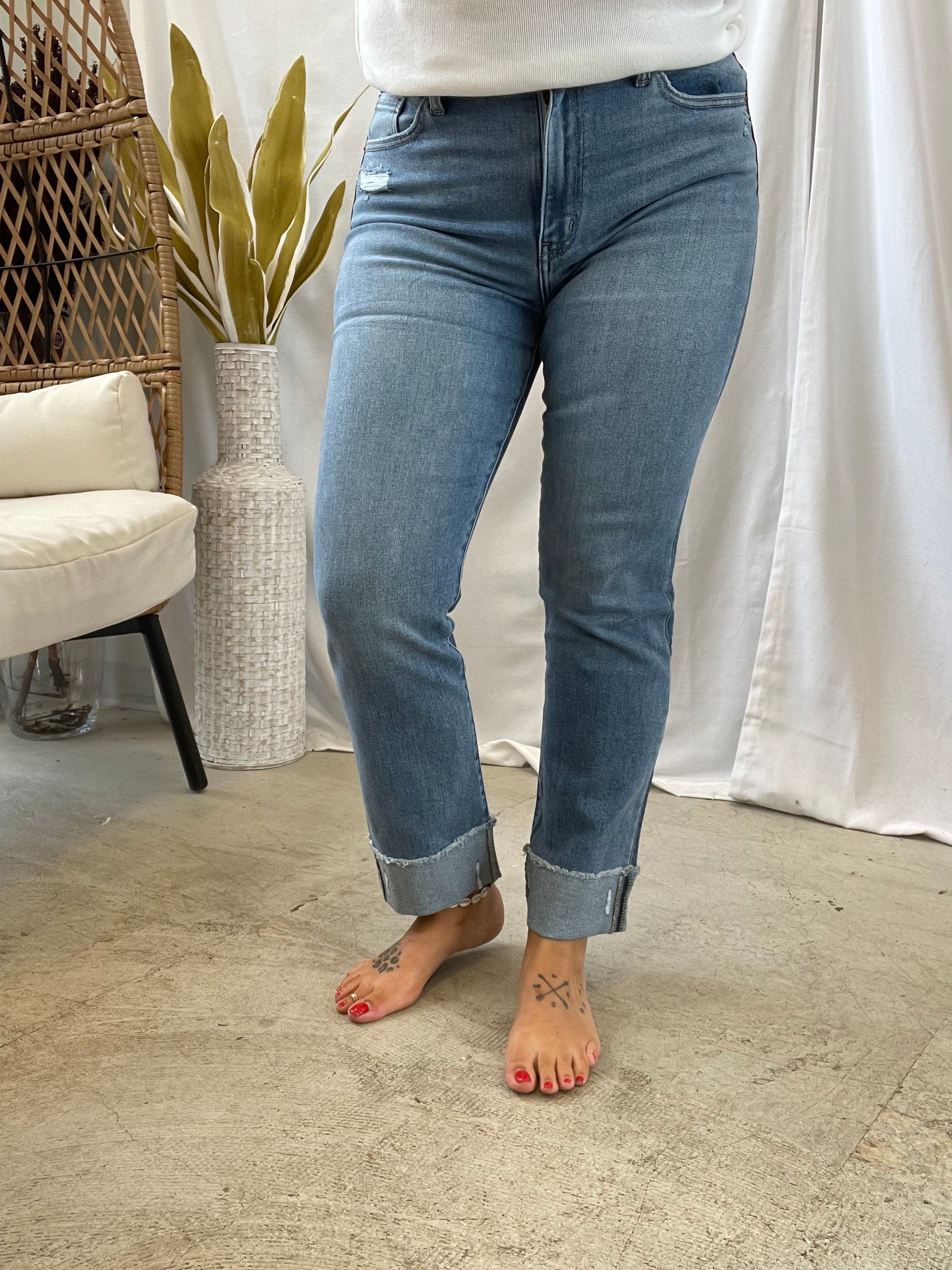 Artemis Vintage Mixed Wash Jeans-Final Sale-Jeans-Artemis Vintage-The Silo Boutique, Women's Fashion Boutique Located in Warren and Grand Forks North Dakota