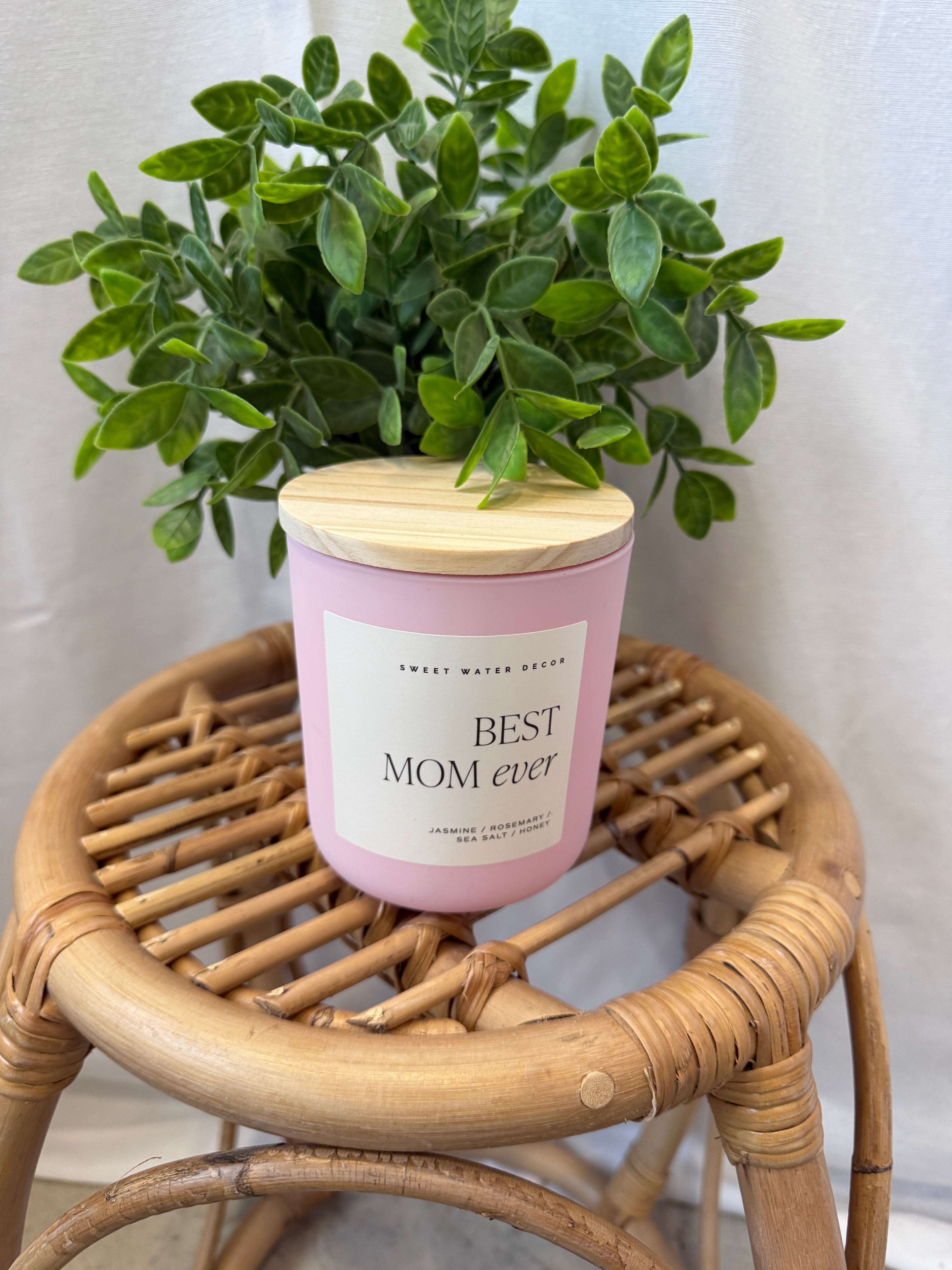 Best Mom Ever Pink 15oz Soy Candle-Final Sale-Candles-sweet water decor-The Silo Boutique, Women's Fashion Boutique Located in Warren and Grand Forks North Dakota