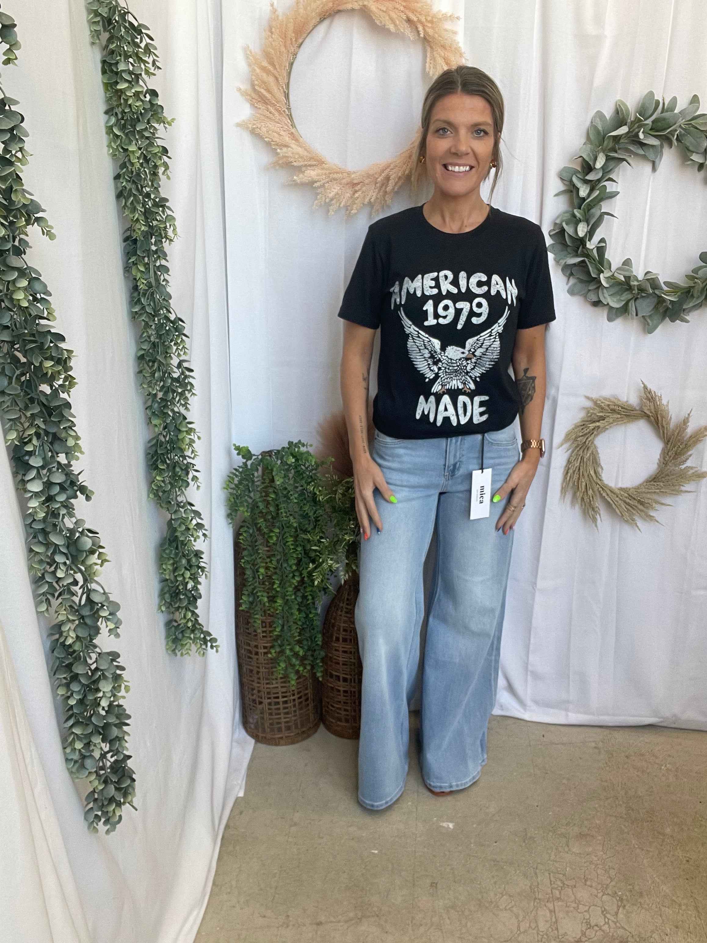 Mica Wide Leg Baggy Fit Jeans-Jeans-mica-The Silo Boutique, Women's Fashion Boutique Located in Warren and Grand Forks North Dakota