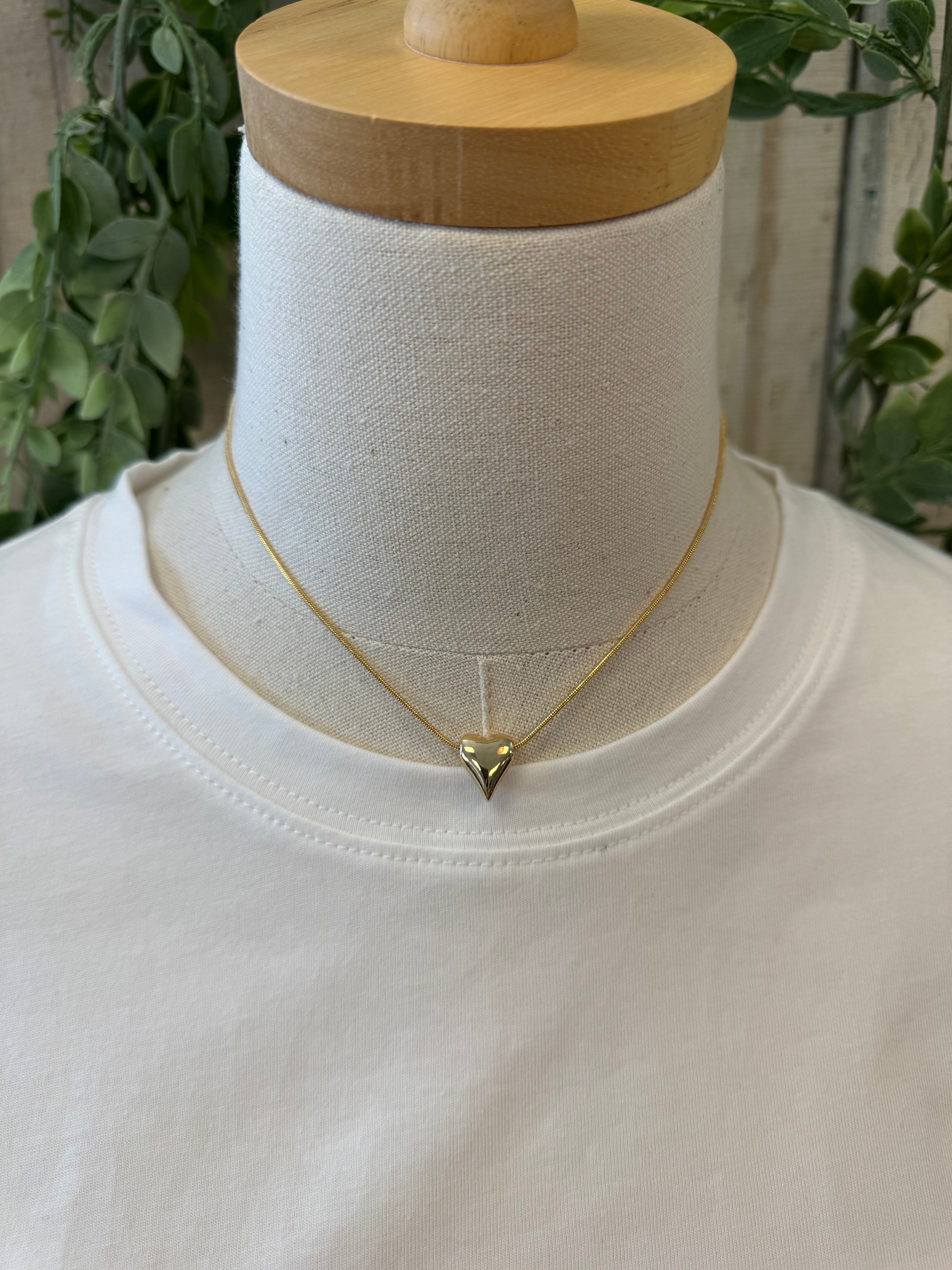 Polly Puff Heart Necklace-Necklaces-fame-The Silo Boutique, Women's Fashion Boutique Located in Warren and Grand Forks North Dakota
