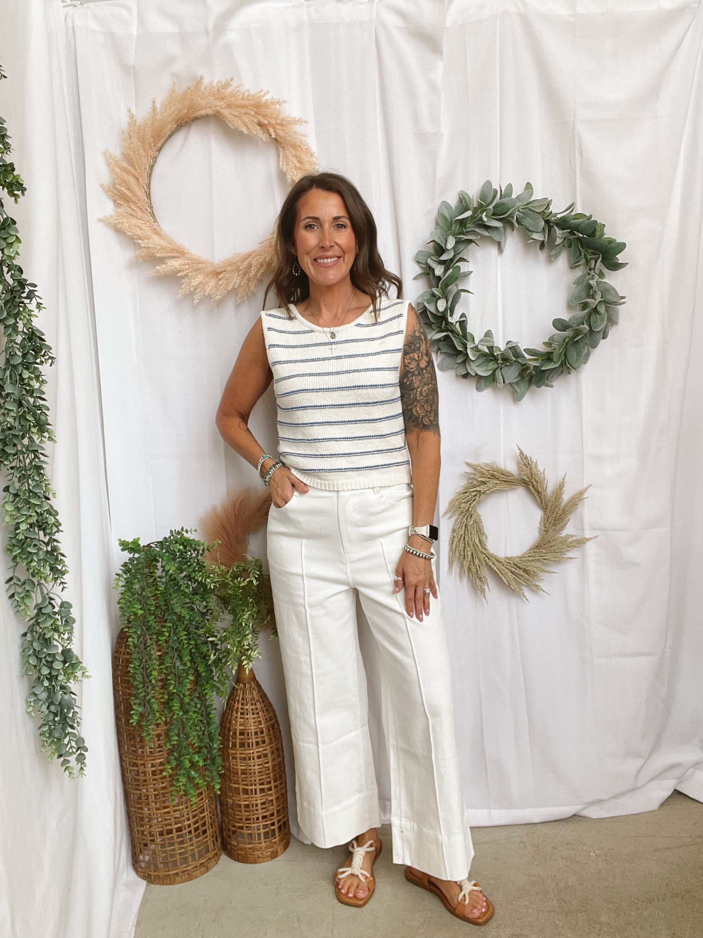 Holly Pant-White-Pants-entro-The Silo Boutique, Women's Fashion Boutique Located in Warren and Grand Forks North Dakota