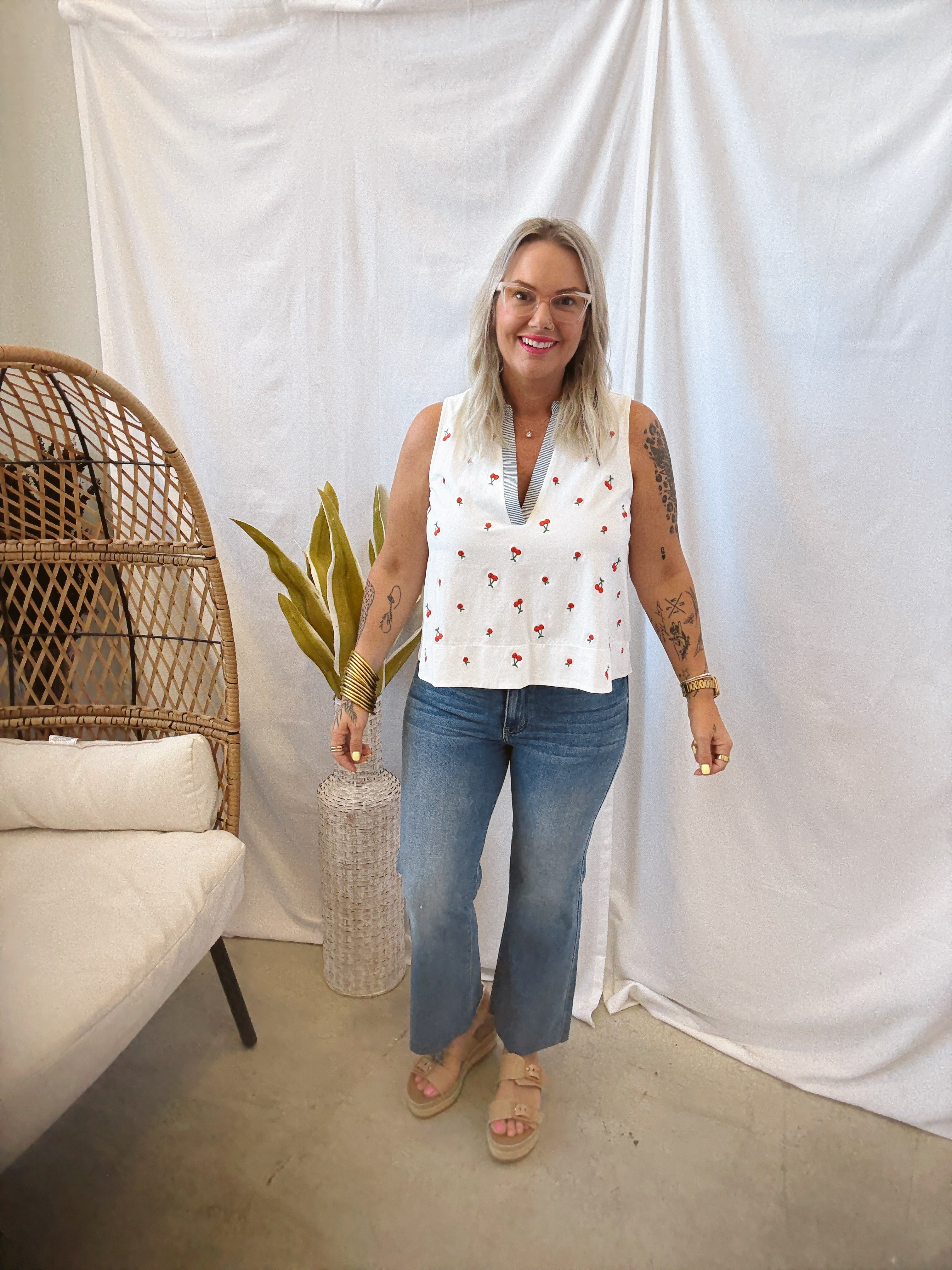 LTJ Sicily Medium Wash Scissor Cut Jeans-Jeans-Letters to Juliet-The Silo Boutique, Women's Fashion Boutique Located in Warren and Grand Forks North Dakota